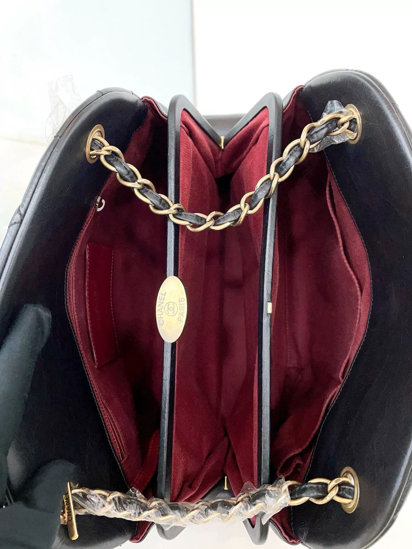 Chanel Pre-loved Bag Very good condition Size ONE SIZE - 9 Thumbnail