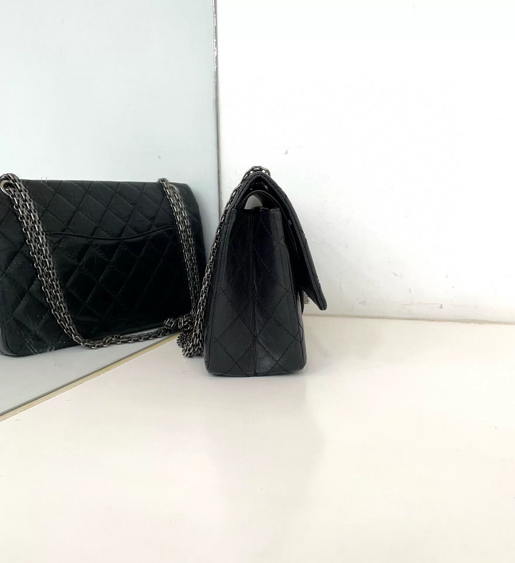 Chanel Pre-loved Bag Very good condition Size ONE SIZE - 3 Thumbnail