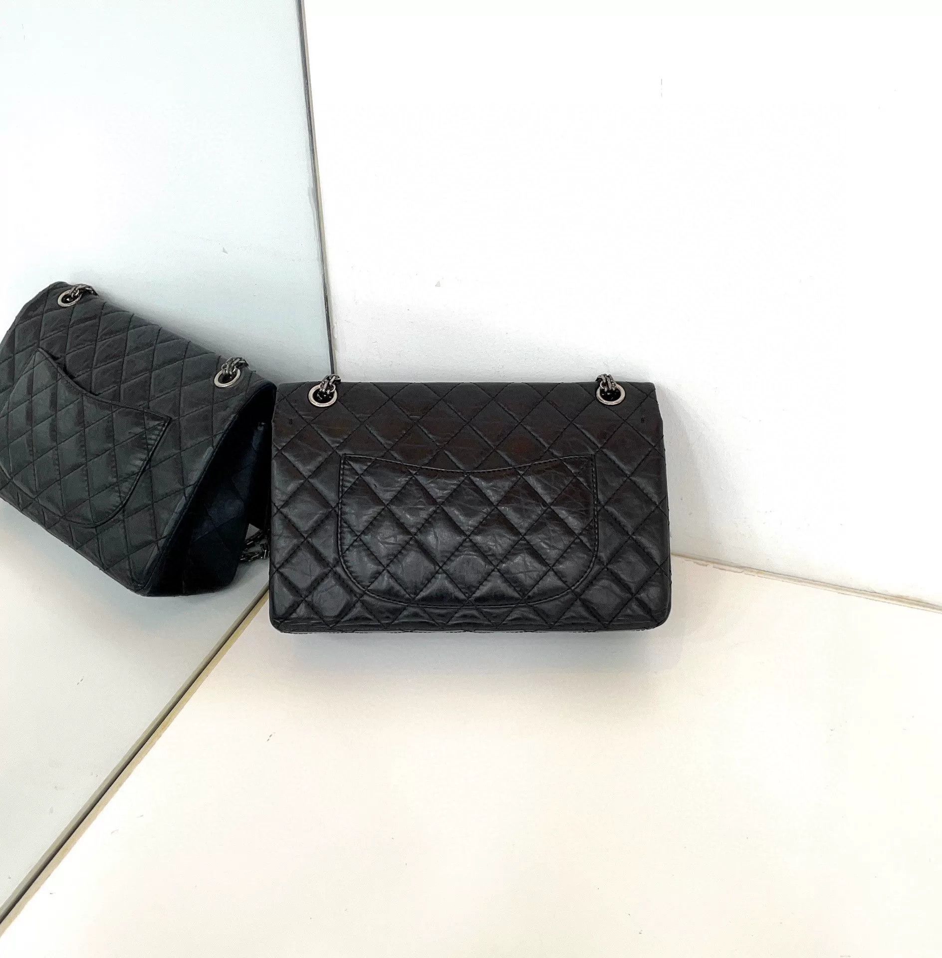 Chanel Pre-loved Bag Very good condition Size ONE SIZE - 2 Thumbnail