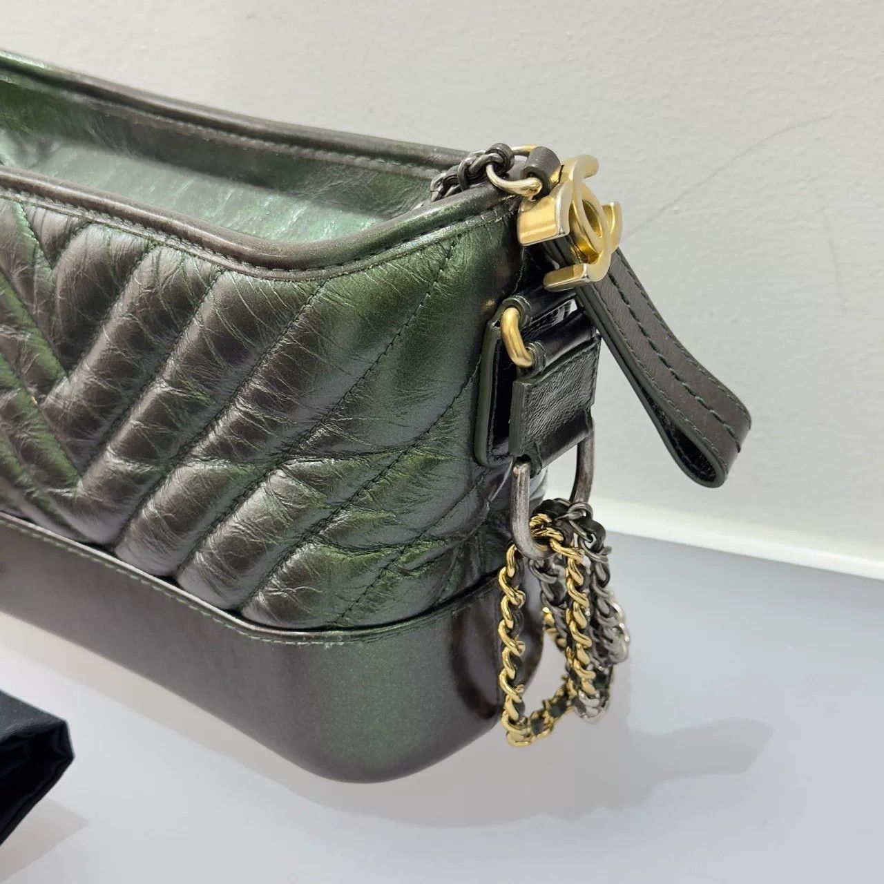 Chanel Pre-loved Bag Very good condition Size ONE SIZE - 4 Thumbnail