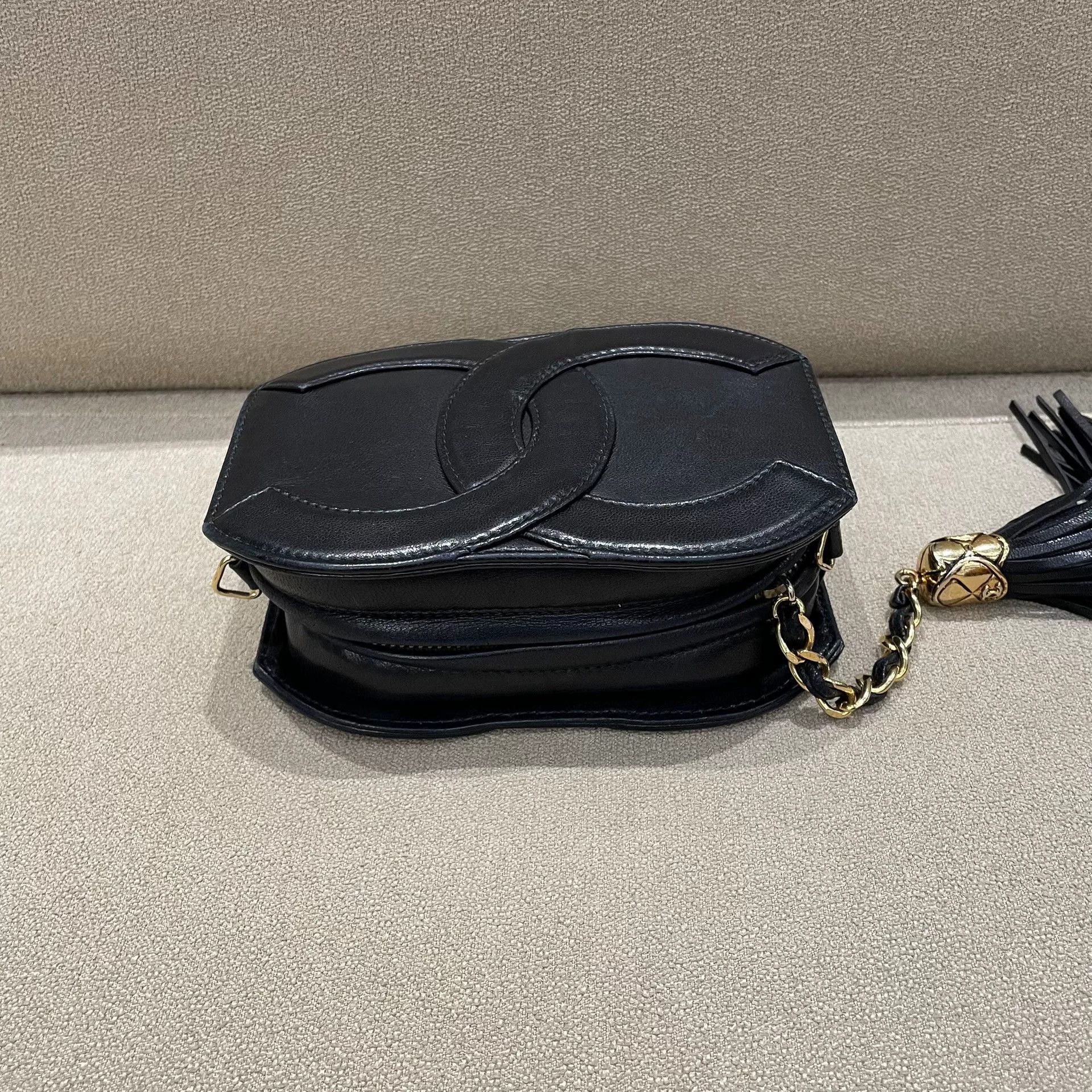 Chanel Pre-loved Bag Very good condition Size ONE SIZE - 7 Thumbnail