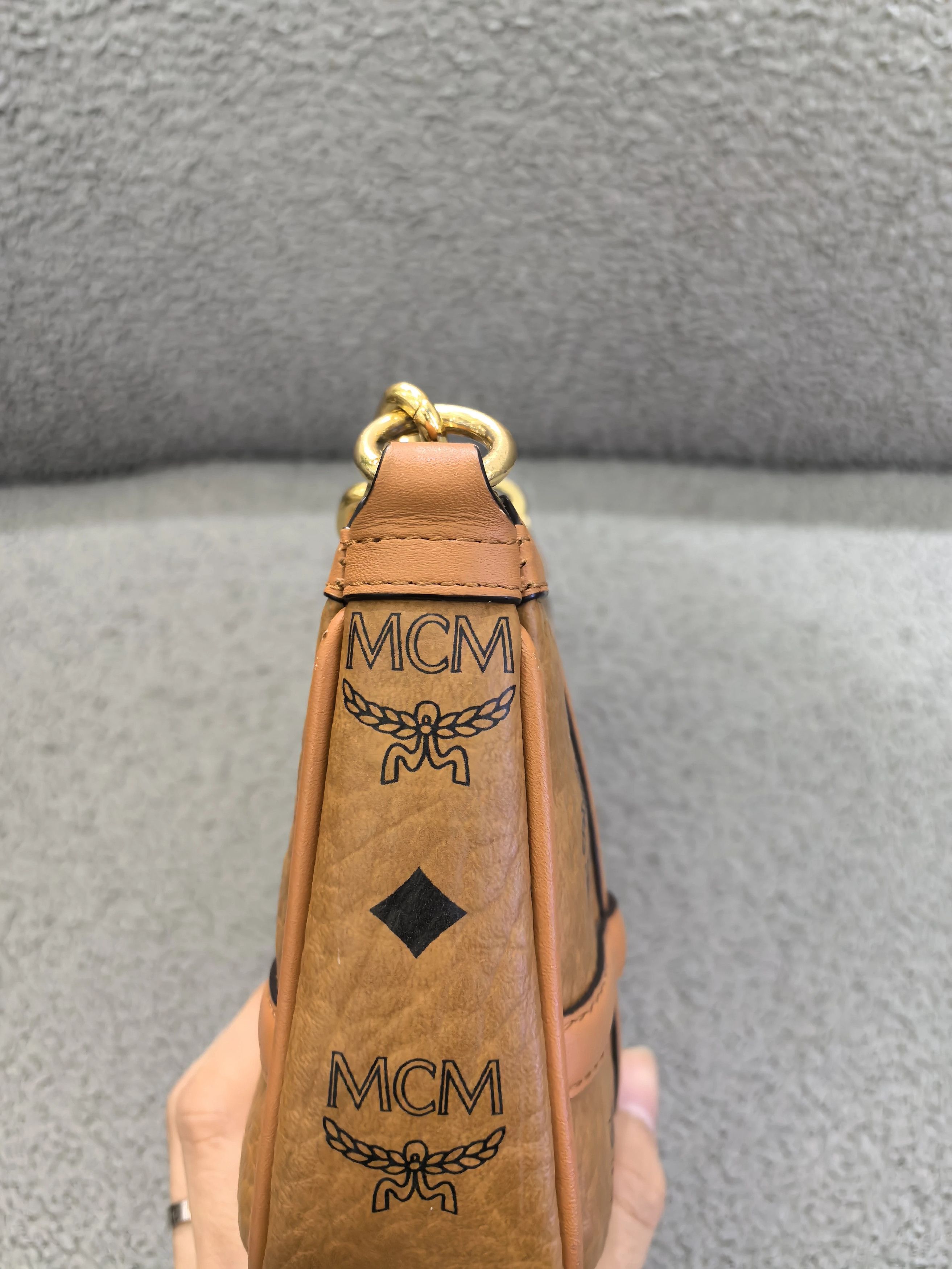MCM Pre-loved Bag Very good condition Size ONE SIZE - 5 Thumbnail