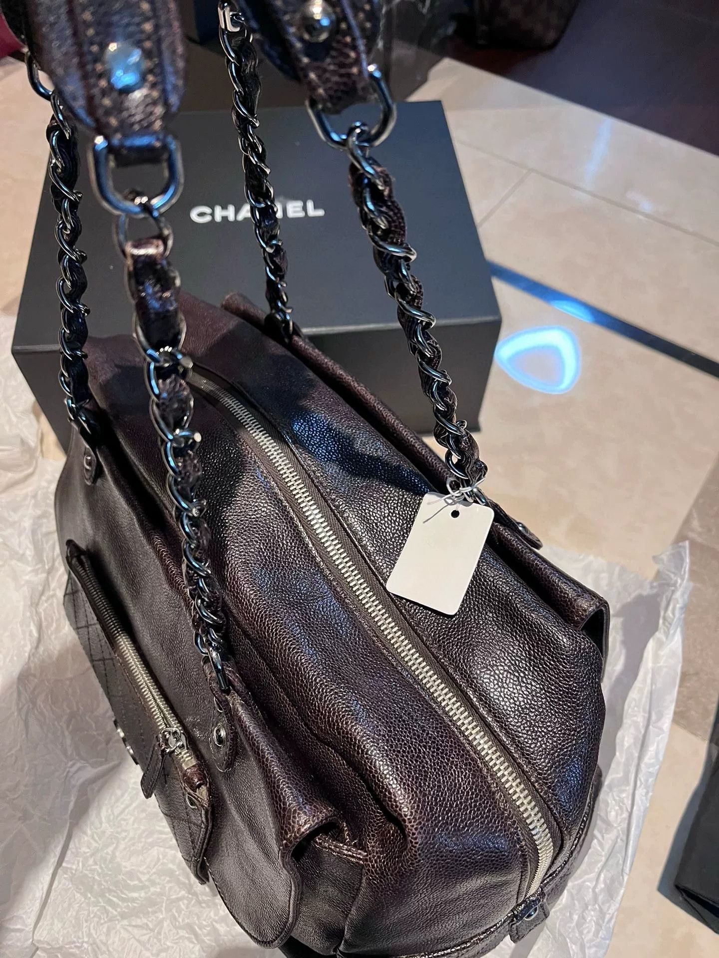 Chanel Pre-loved Bag Very good condition Size ONE SIZE - 4 Thumbnail