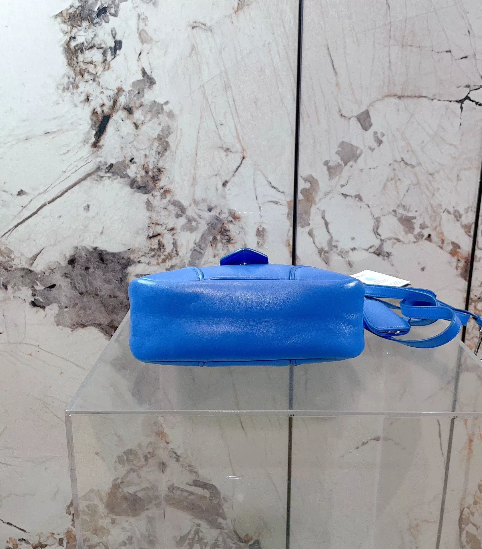 Prada Pre-loved Bag Very good condition Size ONE SIZE - 4 Thumbnail