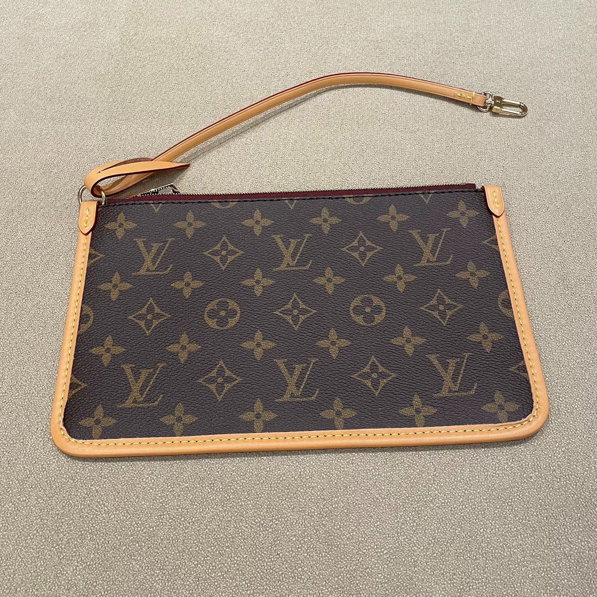 Louis Vuitton Pre-loved Bag Very good condition Size ONE SIZE - 8 Thumbnail