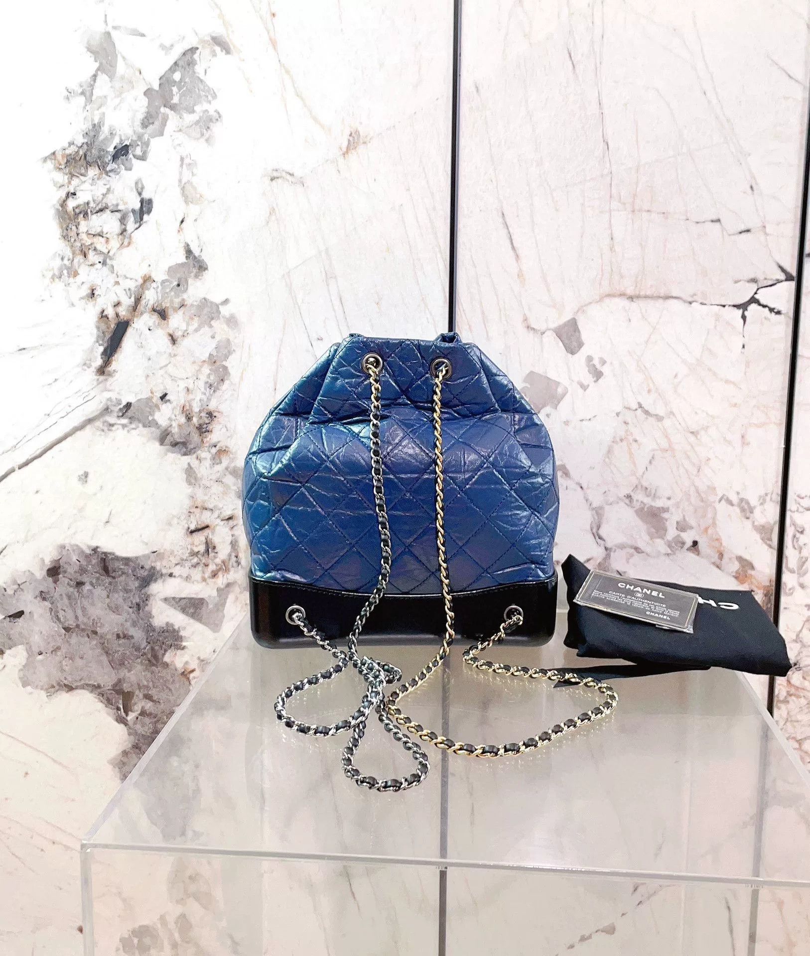 Chanel Pre-loved Bag Very good condition Size ONE SIZE - 2 Thumbnail