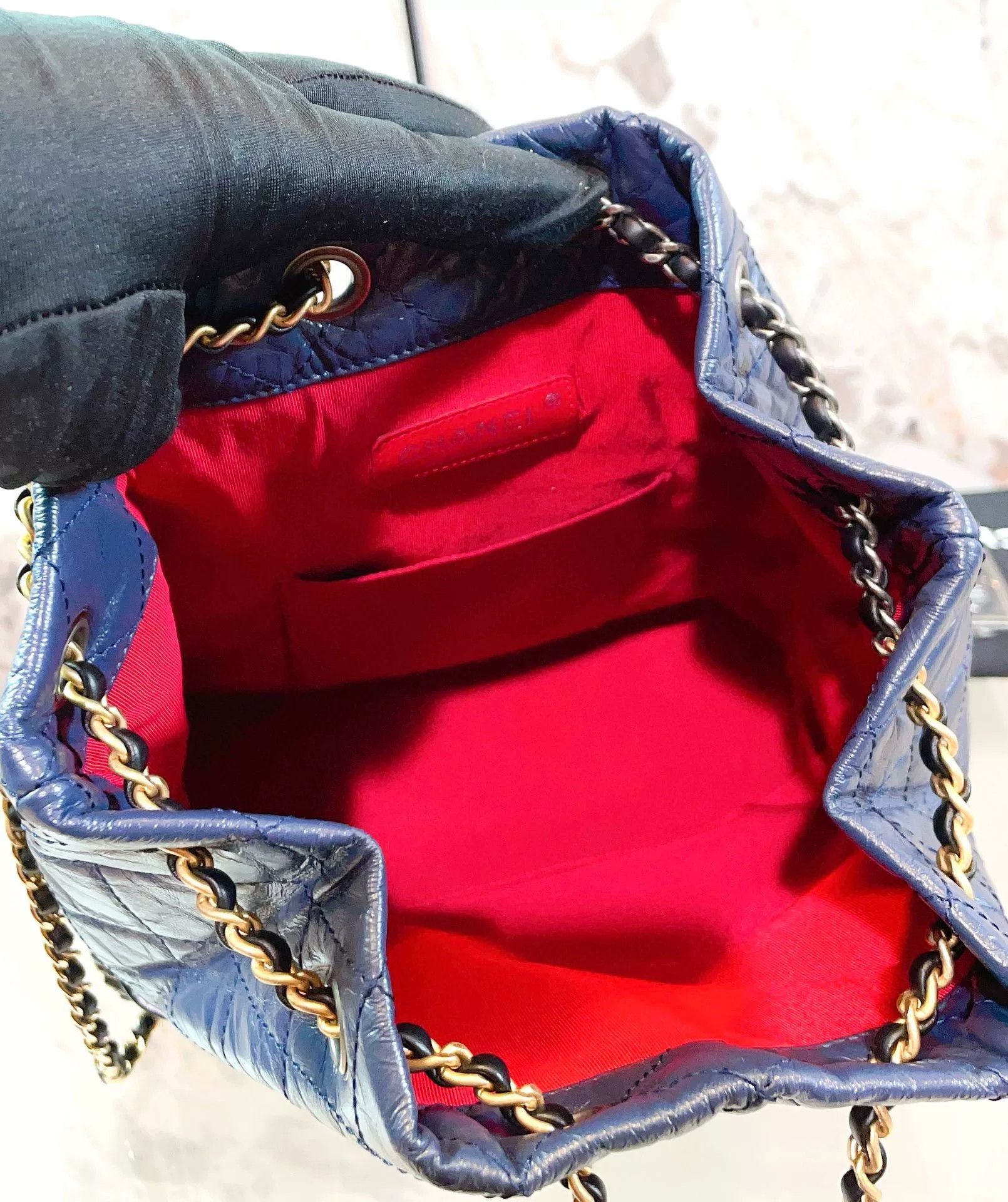 Chanel Pre-loved Bag Very good condition Size ONE SIZE - 9 Thumbnail