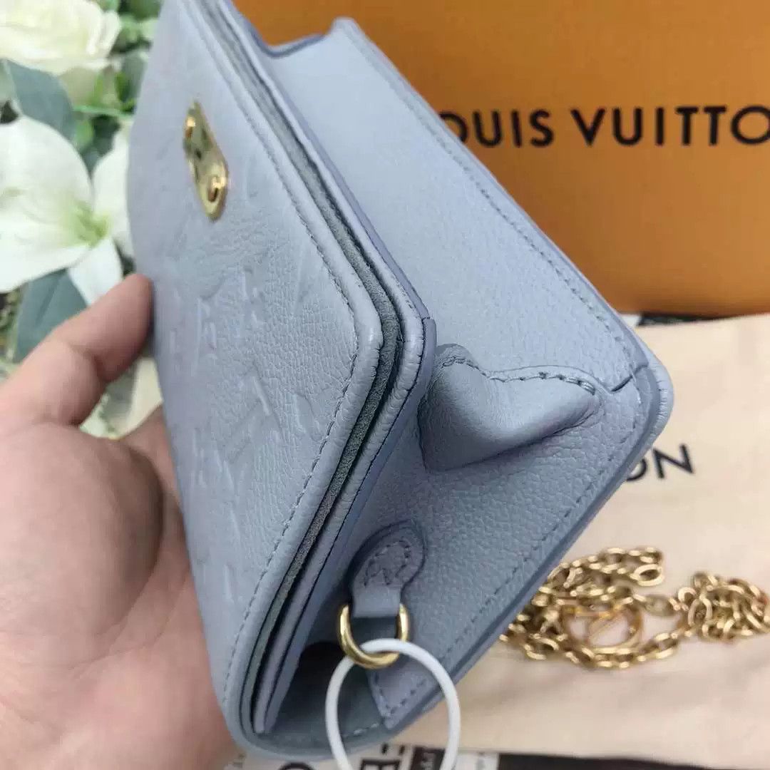 Louis Vuitton Pre-loved Bag Very good condition Size ONE SIZE - 4 Thumbnail