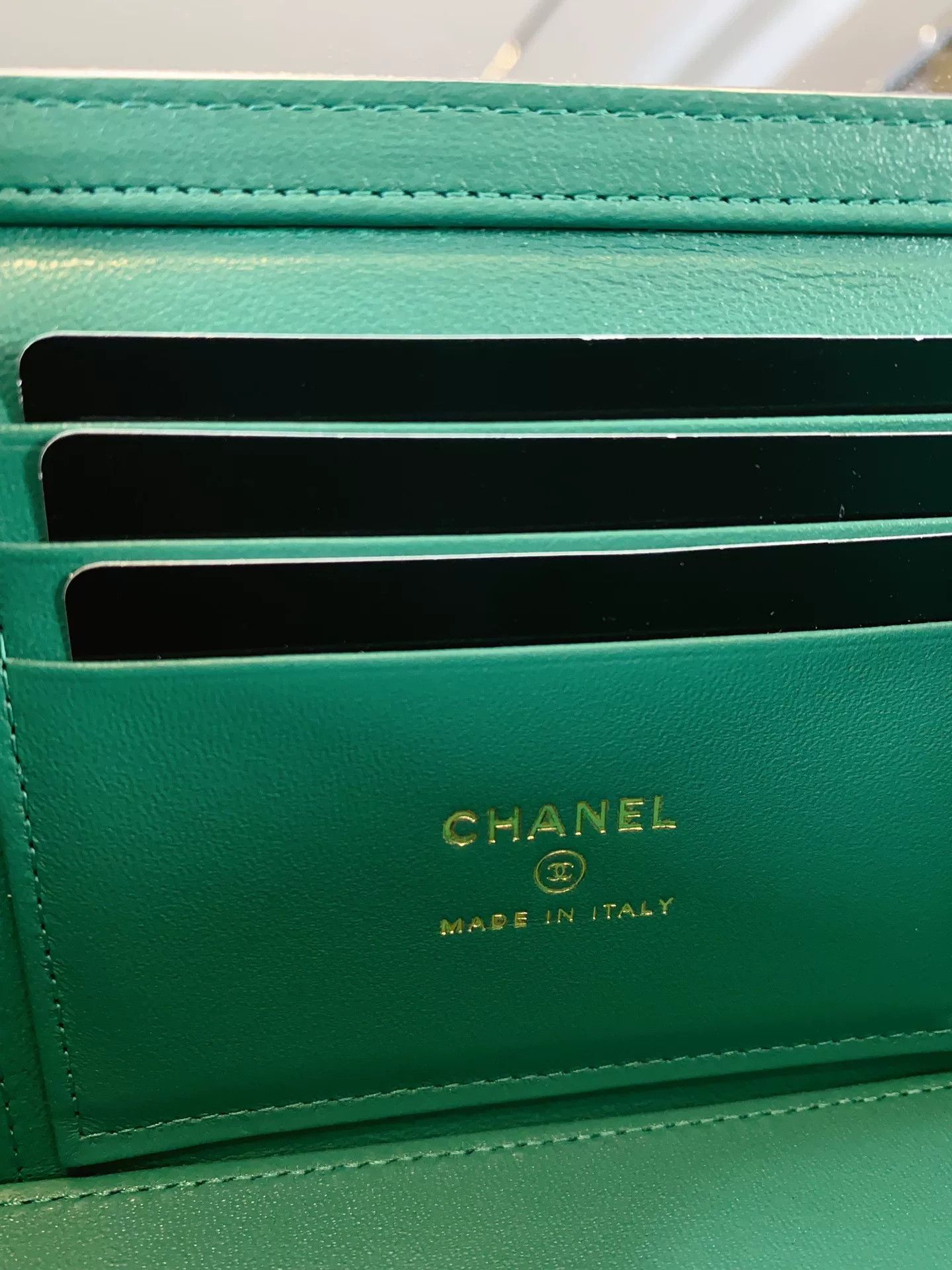Chanel Pre-loved Bag Very good condition Size ONE SIZE - 8 Thumbnail
