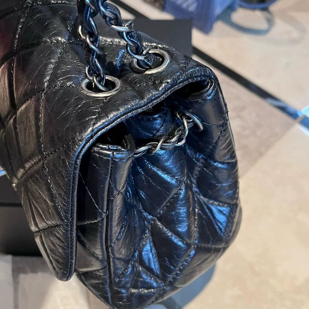 Chanel Pre-loved Bag Very good condition Size ONE SIZE - 4 Thumbnail