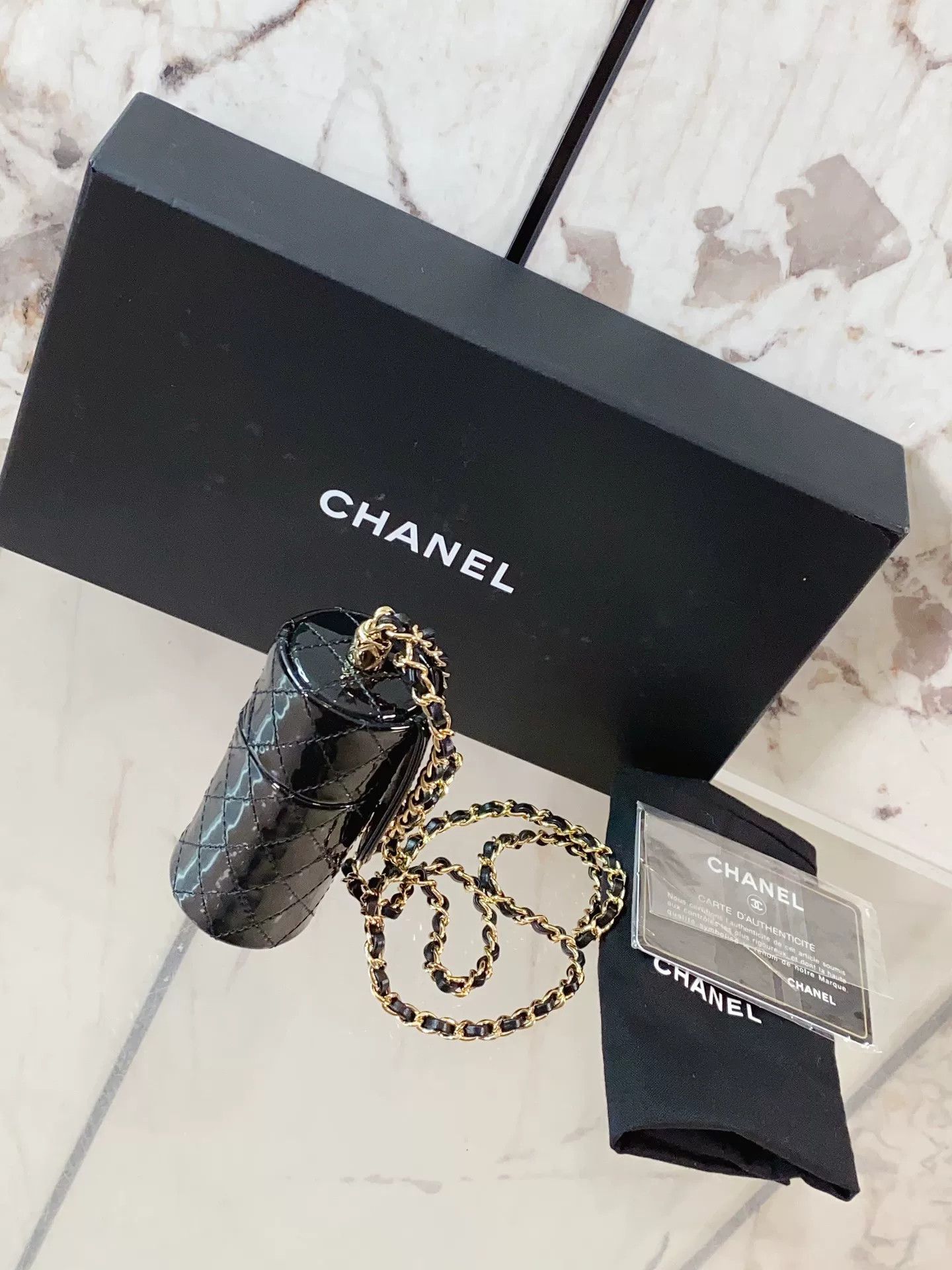 Chanel Pre-loved Bag Very good condition Size ONE SIZE - 5 Thumbnail