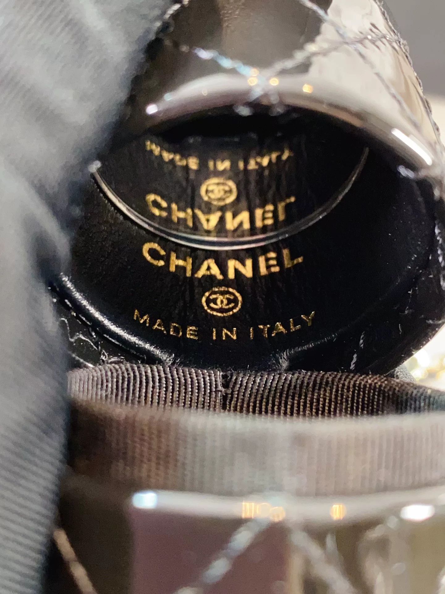 Chanel Pre-loved Bag Very good condition Size ONE SIZE - 8 Thumbnail