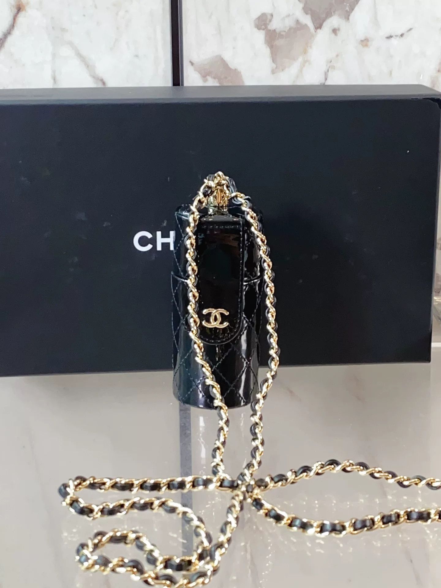 Chanel Pre-loved Bag Very good condition Size ONE SIZE - 2 Thumbnail