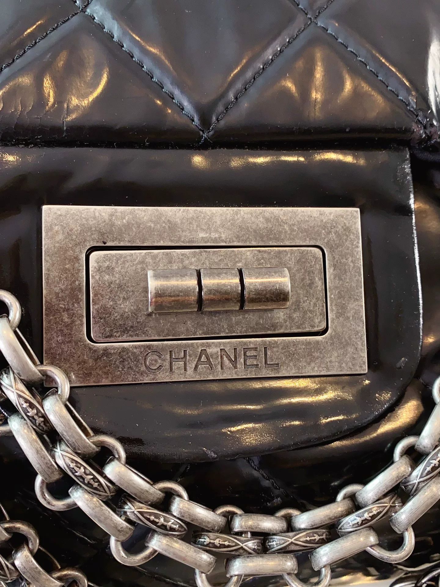Chanel Pre-loved Bag Very good condition Size ONE SIZE - 7 Thumbnail