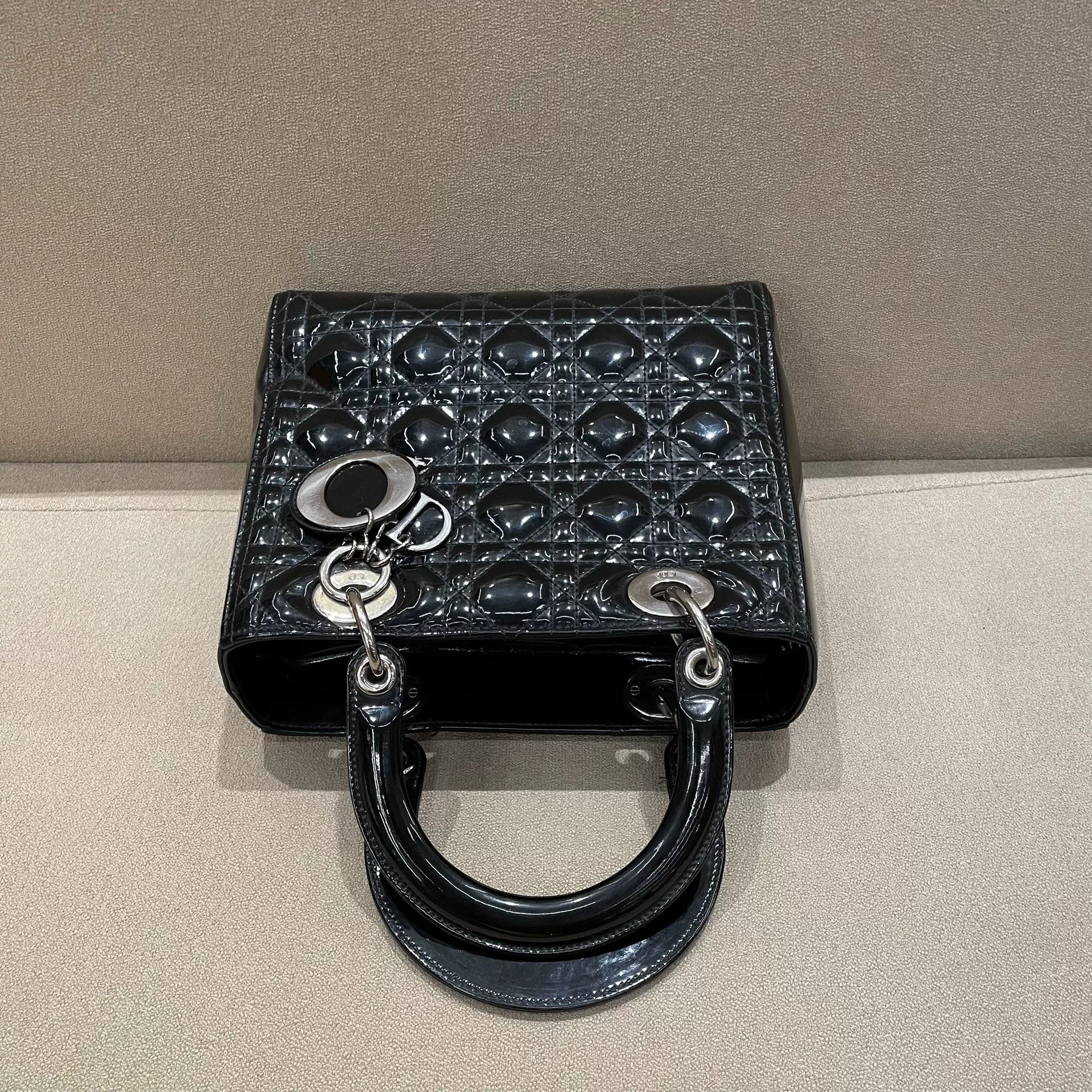 Dior Pre-loved Bag Very good condition Size ONE SIZE - 8 Thumbnail