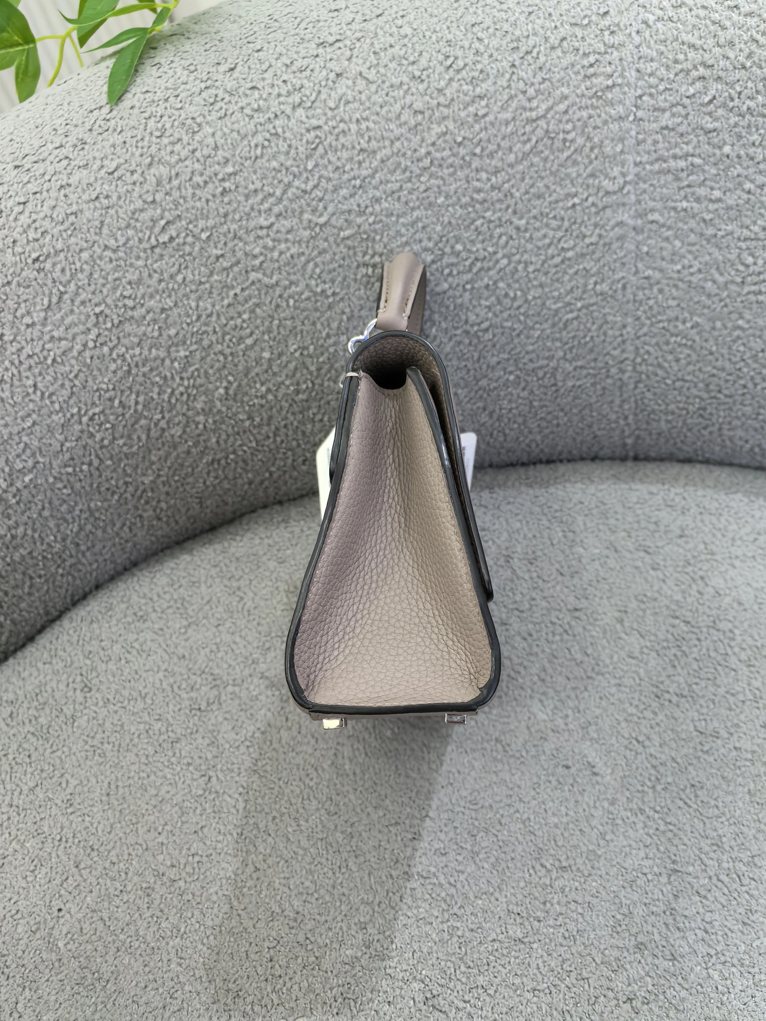 Moynat Pre-loved Bag Very good condition Size ONE SIZE - 6 Thumbnail