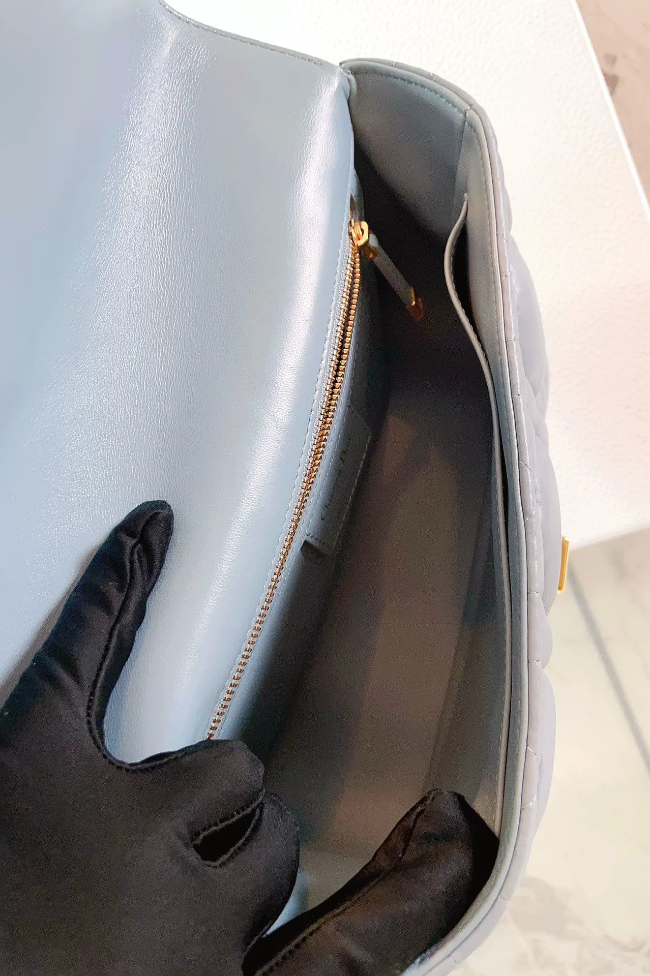 Dior Pre-loved Bag Very good condition Size ONE SIZE - 9 Thumbnail