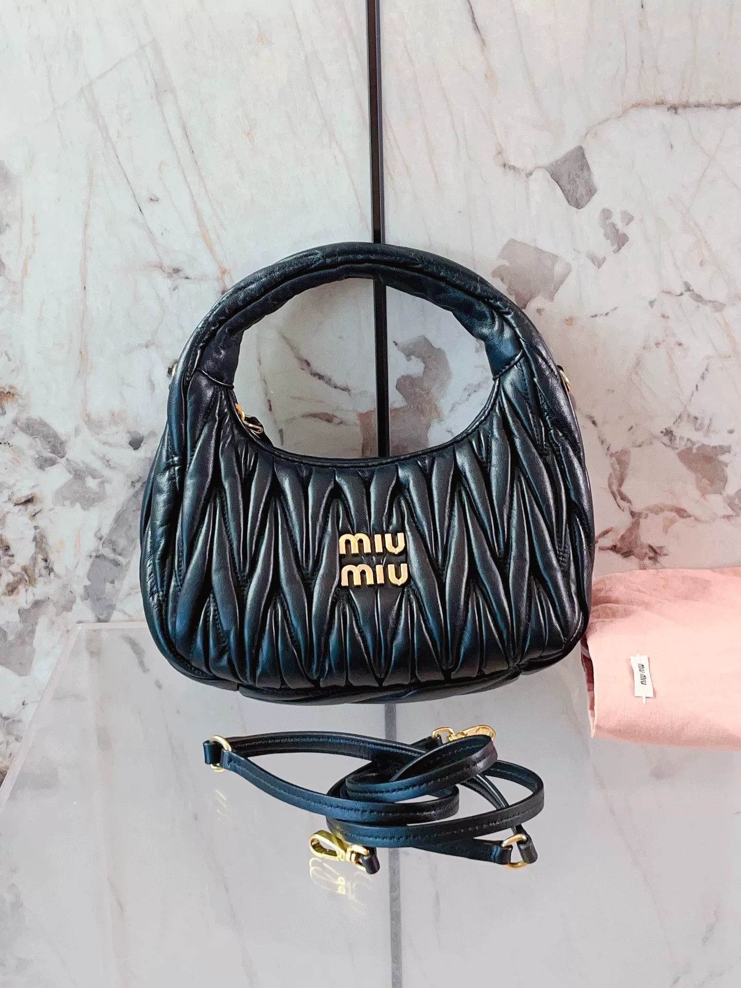 Miu Miu Pre-loved Bag Very good condition Size ONE SIZE - 6 Thumbnail