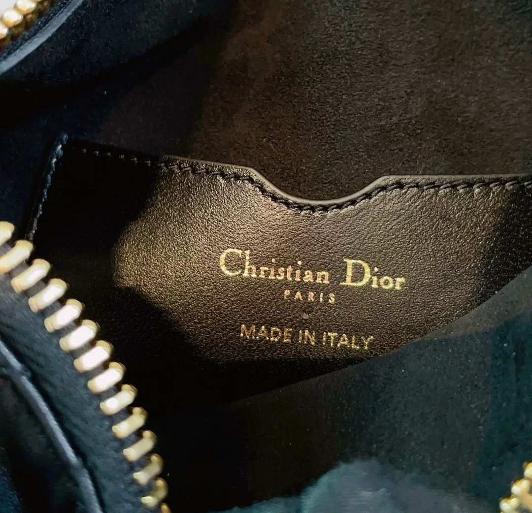 Dior Pre-loved Bag Very good condition Size ONE SIZE - 8 Thumbnail