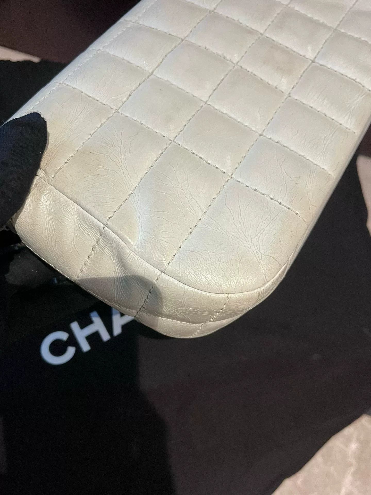 Chanel Pre-loved Bag Very good condition Size ONE SIZE - 6 Thumbnail