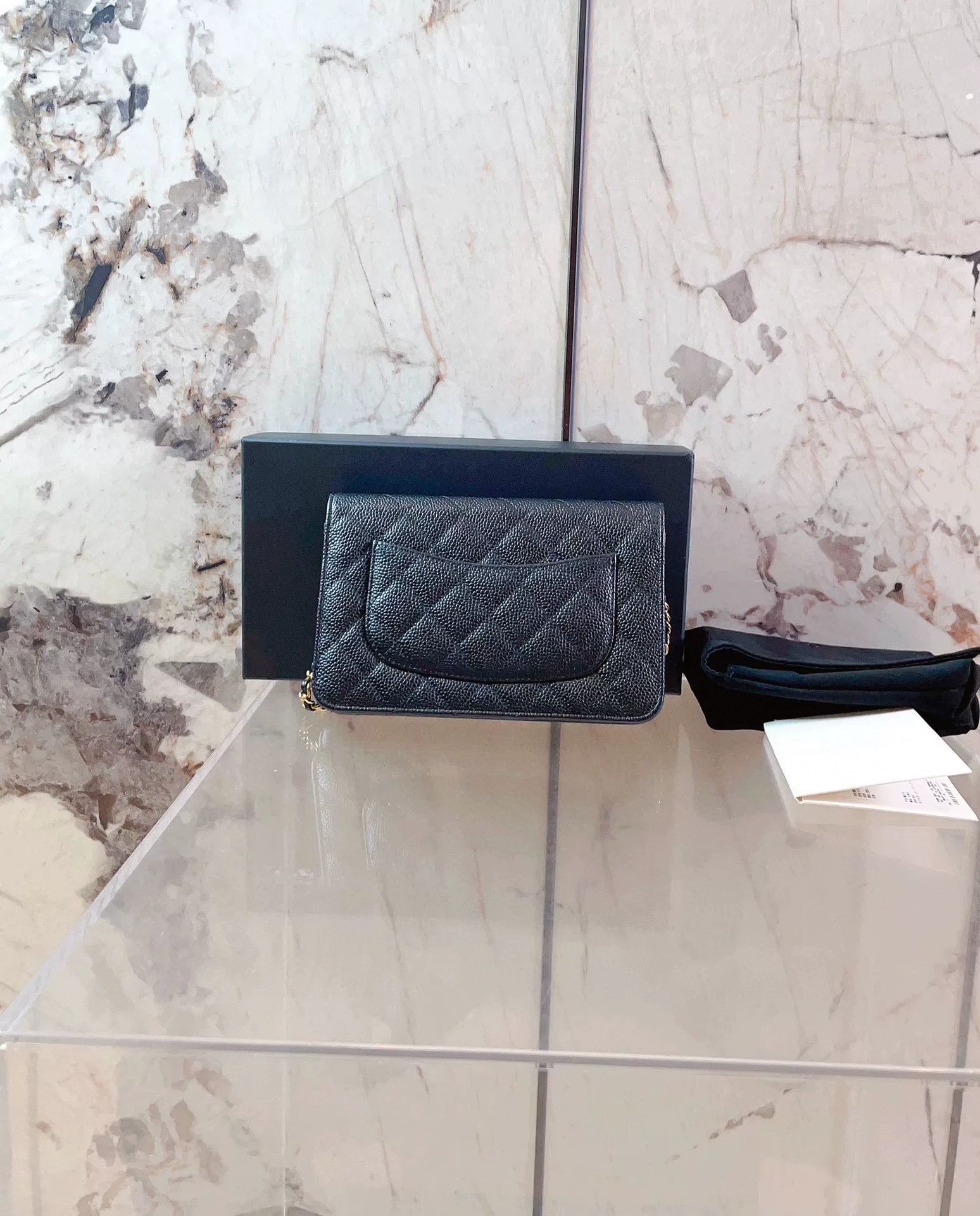 Chanel Pre-loved Bag Very good condition Size ONE SIZE - 2 Thumbnail