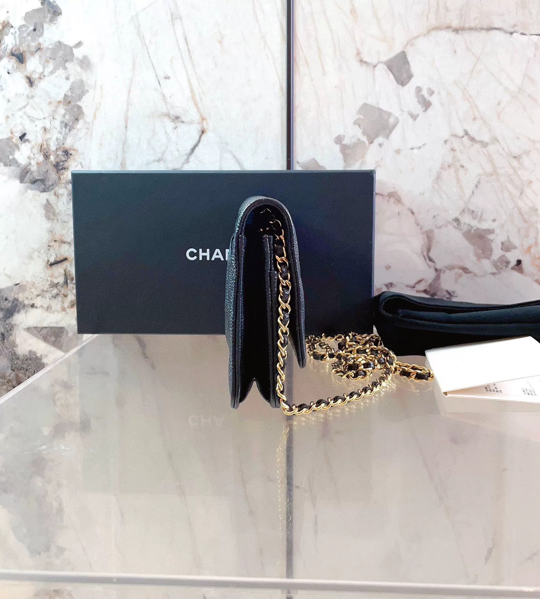 Chanel Pre-loved Bag Very good condition Size ONE SIZE - 3 Thumbnail