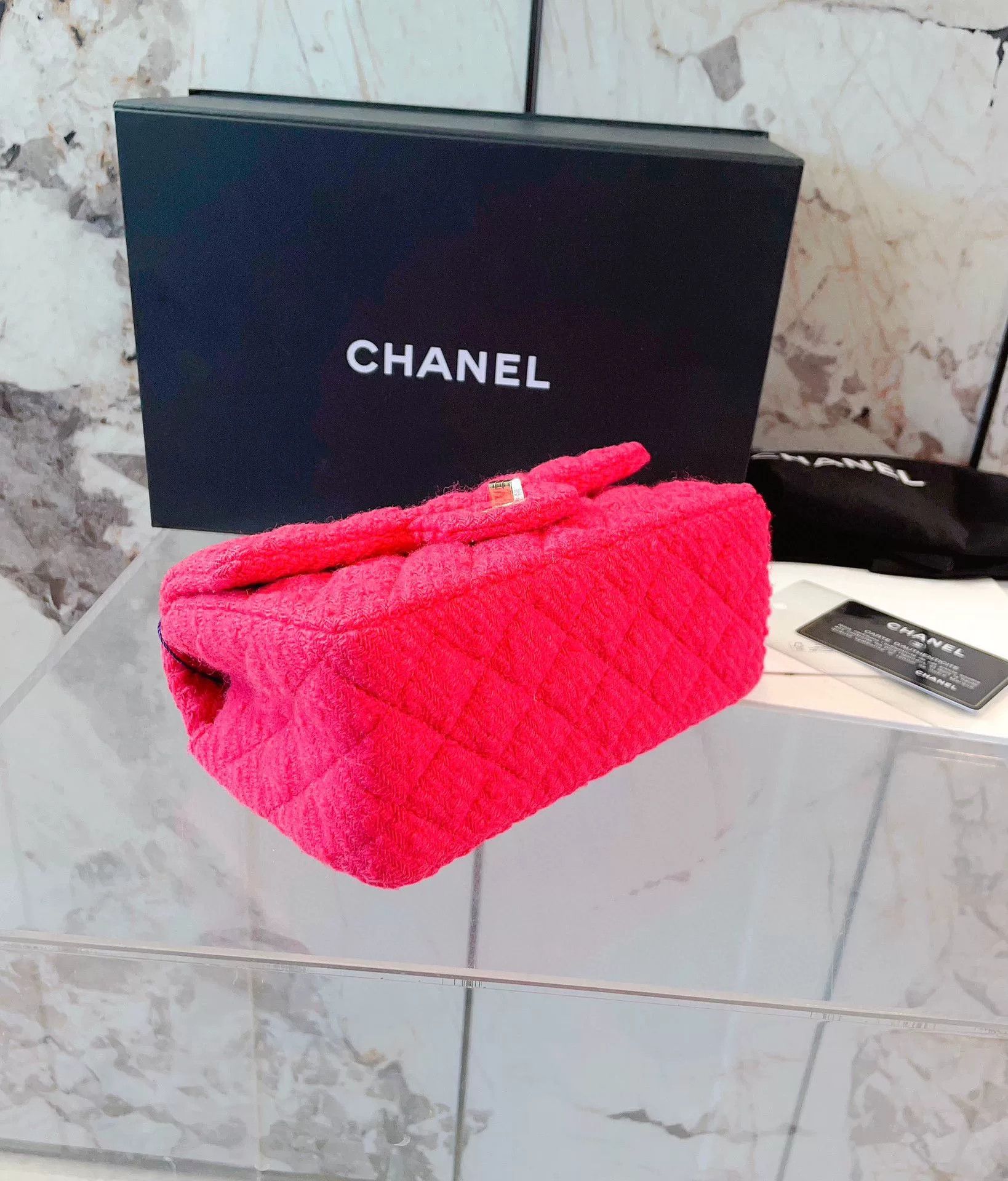 Chanel Pre-loved Bag Very good condition Size ONE SIZE - 5 Thumbnail