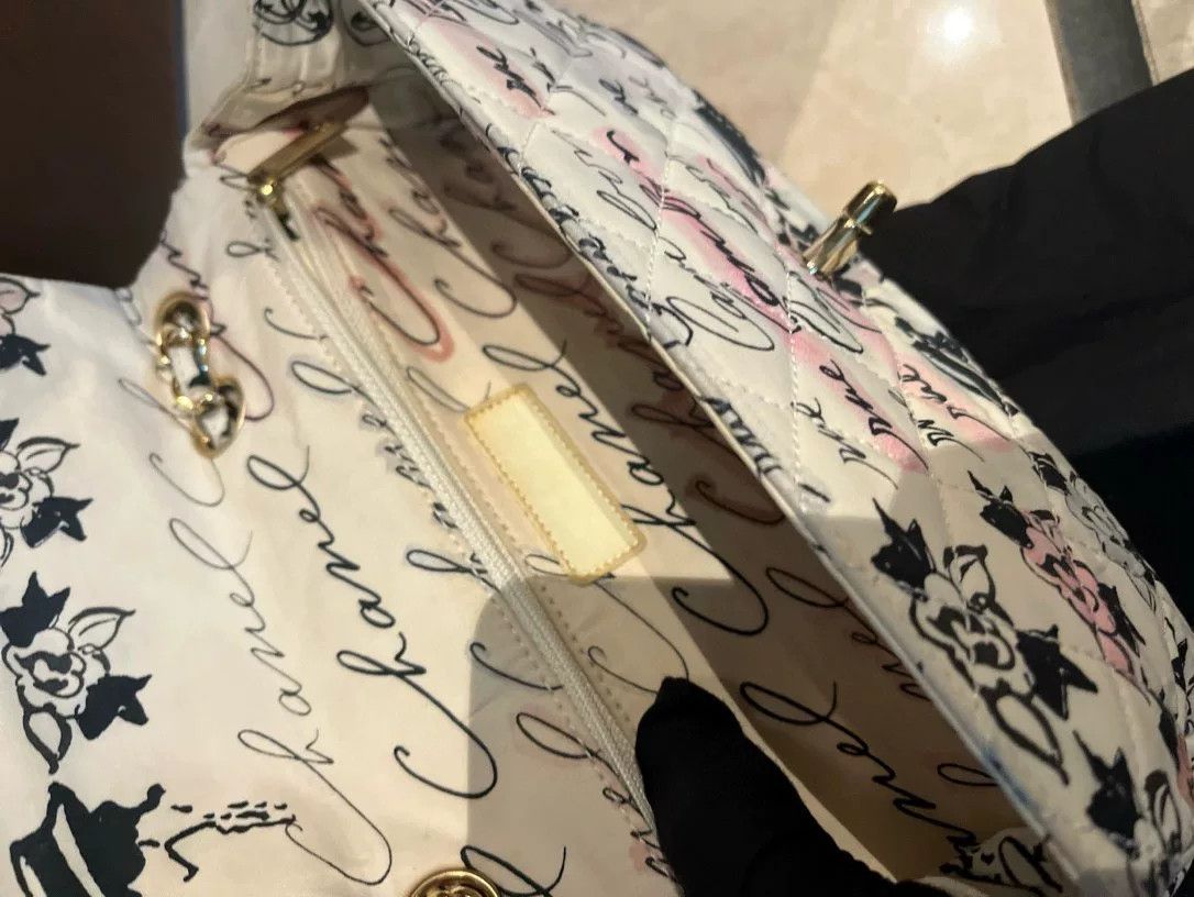 Chanel Pre-loved Bag Very good condition Size ONE SIZE - 7 Thumbnail