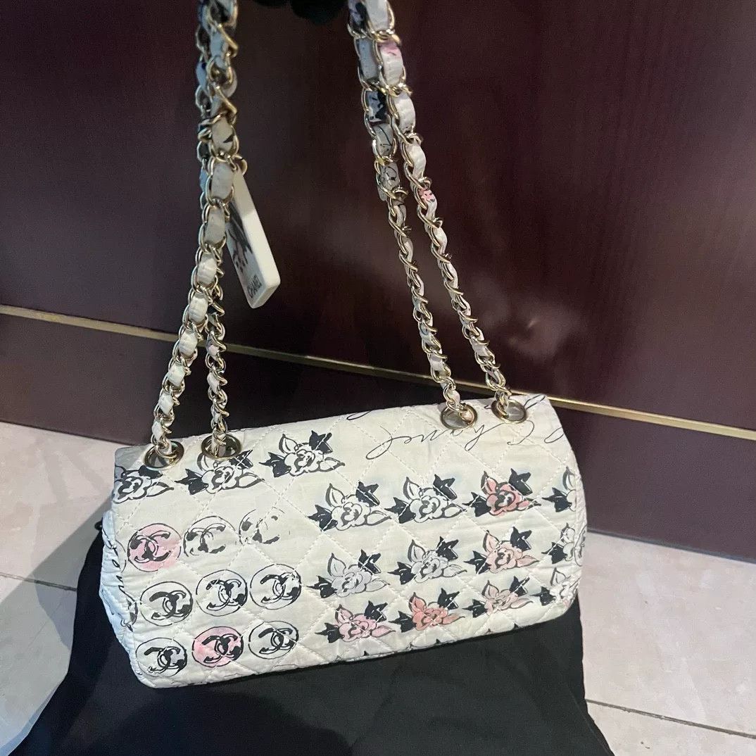 Chanel Pre-loved Bag Very good condition Size ONE SIZE - 2 Thumbnail