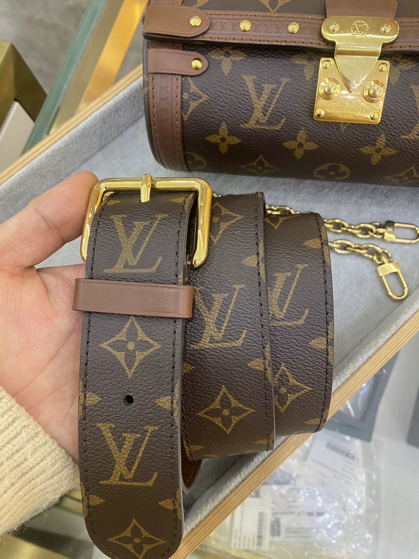 Louis Vuitton Pre-loved Bag Very good condition Size ONE SIZE - 3 Thumbnail