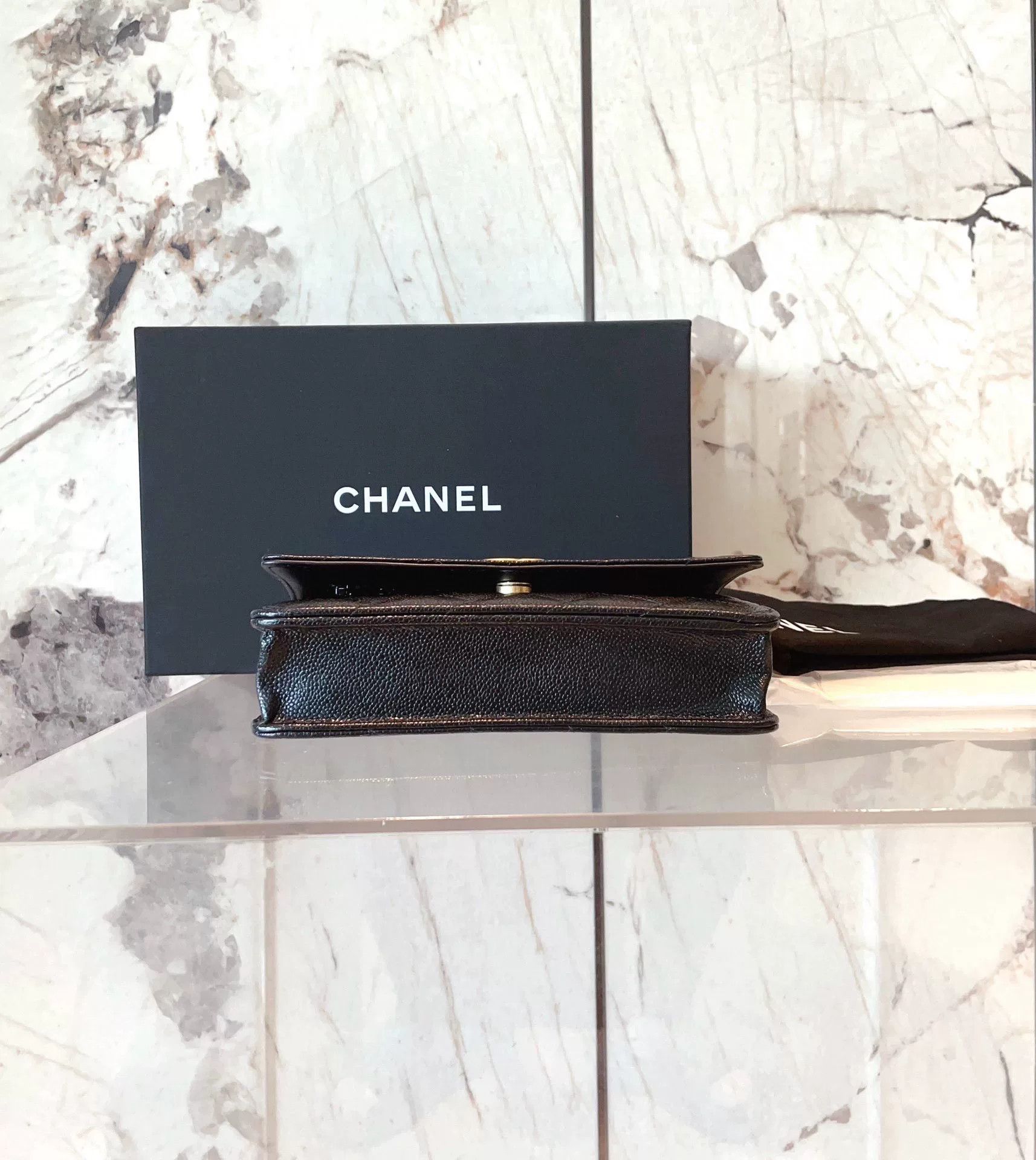 Chanel Pre-loved Bag Very good condition Size ONE SIZE - 4 Thumbnail