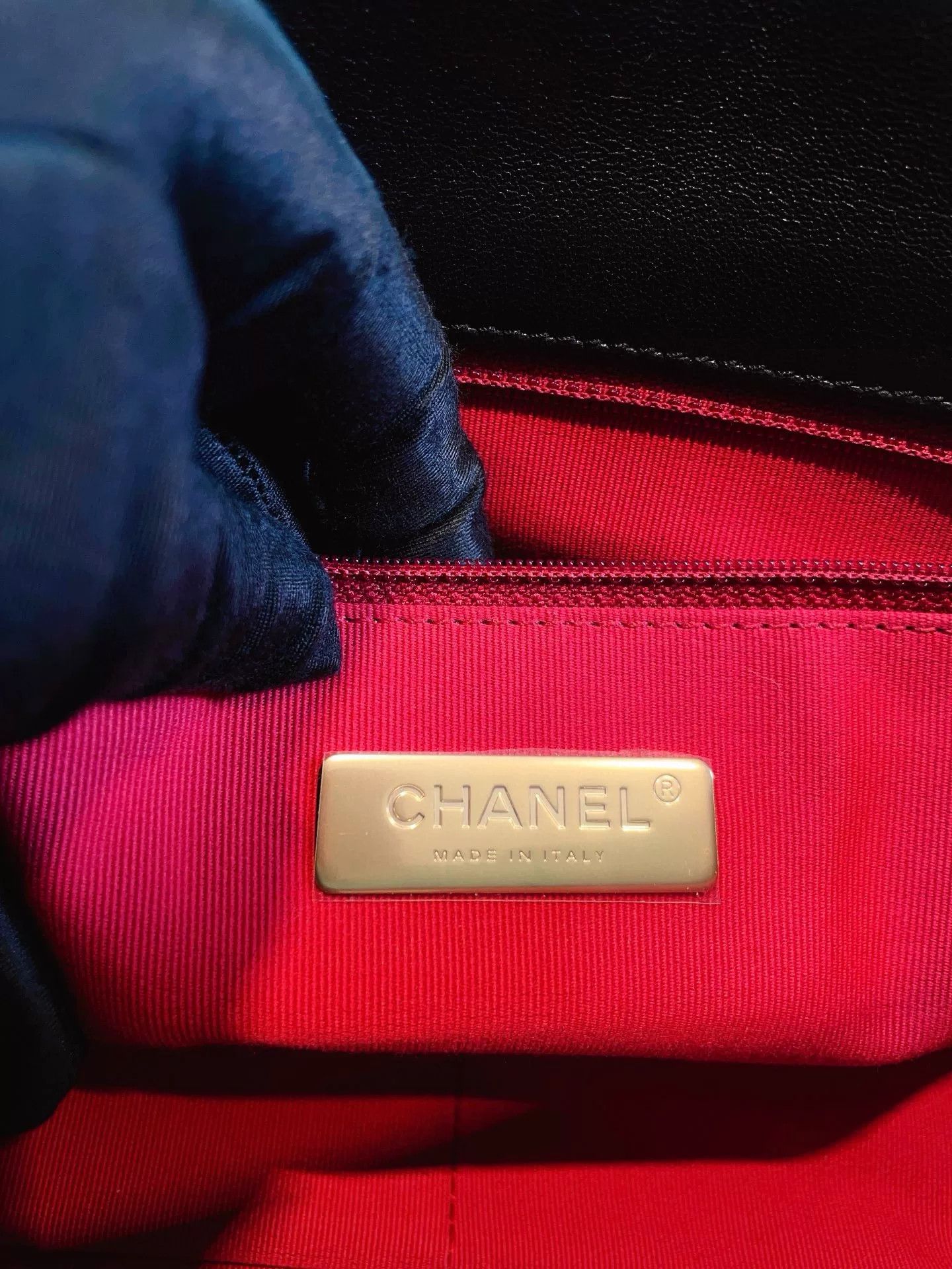 Chanel Pre-loved Bag Very good condition Size ONE SIZE - 8 Thumbnail