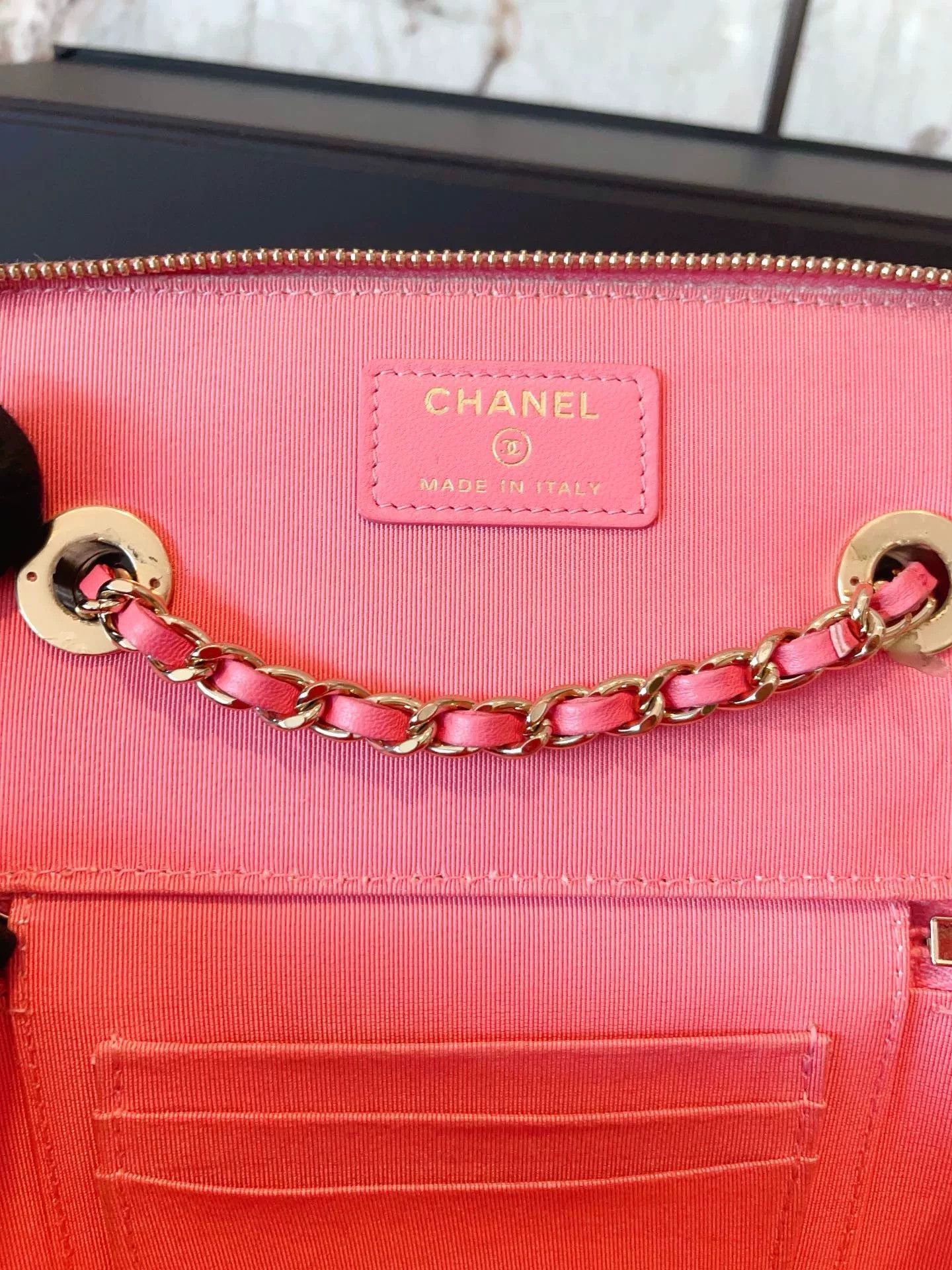 Chanel Pre-loved Bag Very good condition Size ONE SIZE - 8 Thumbnail