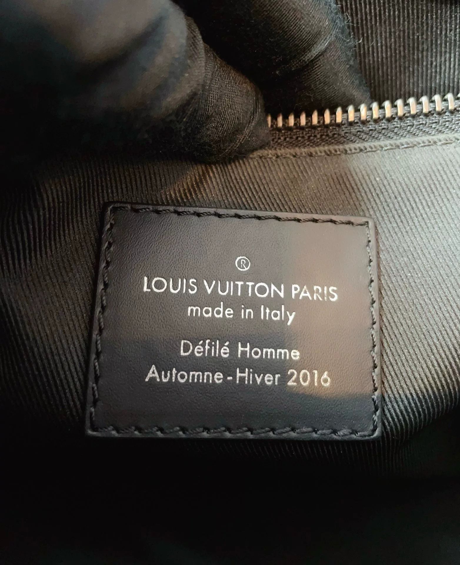 Louis Vuitton Pre-loved Bag Very good condition Size ONE SIZE - 8 Thumbnail