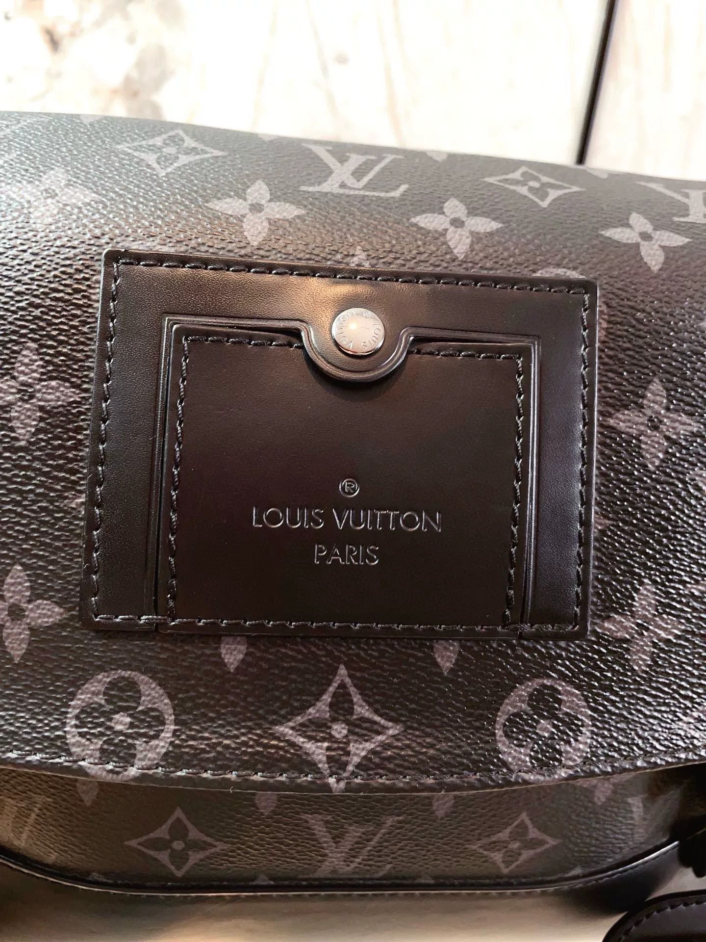 Louis Vuitton Pre-loved Bag Very good condition Size ONE SIZE - 7 Thumbnail