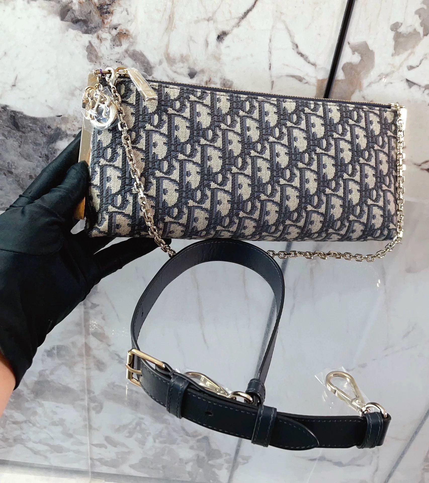 Dior Pre-loved Bag Very good condition Size ONE SIZE - 6 Thumbnail