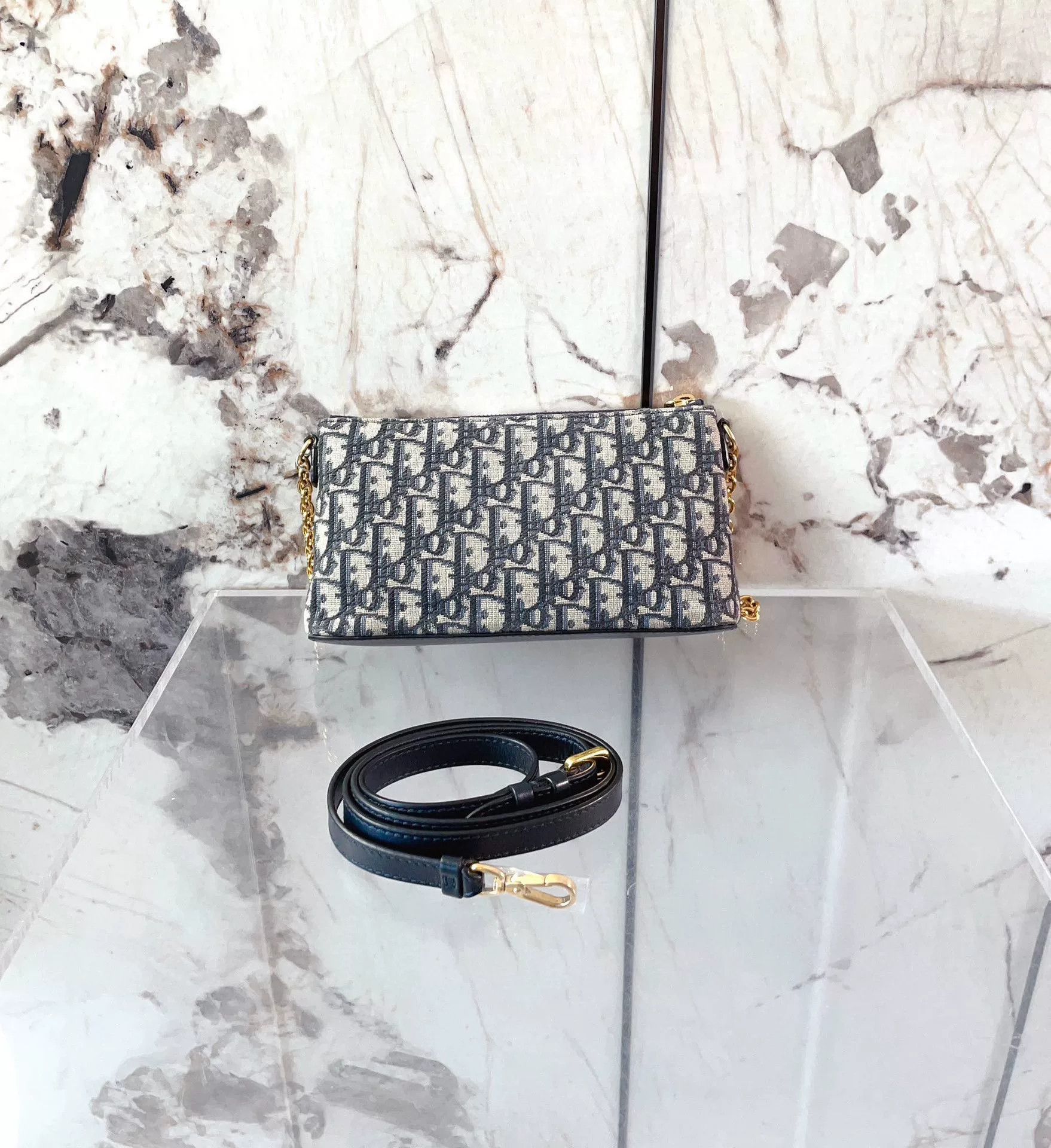 Dior Pre-loved Bag Very good condition Size ONE SIZE - 2 Thumbnail
