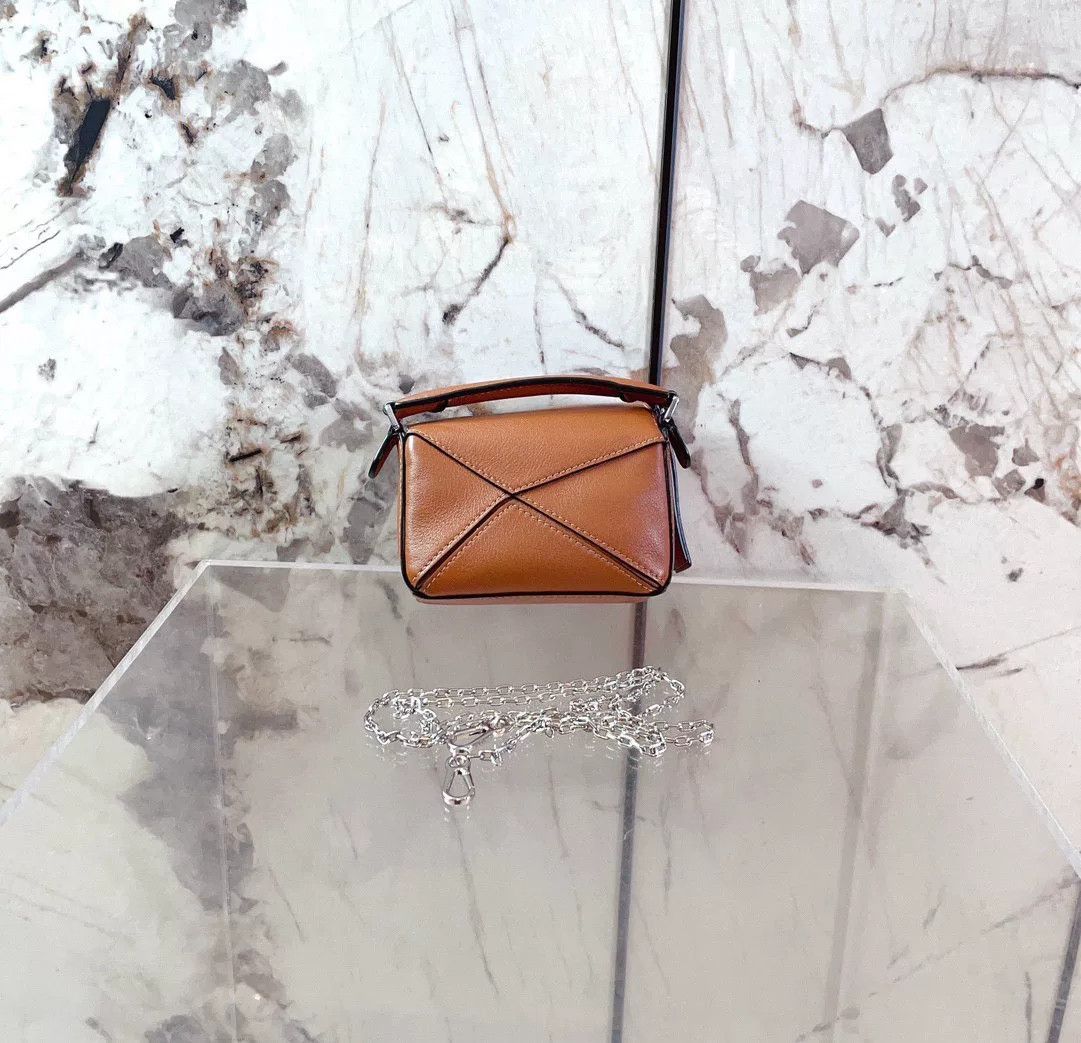 Loewe Pre-loved Bag Very good condition Size ONE SIZE - 2 Thumbnail