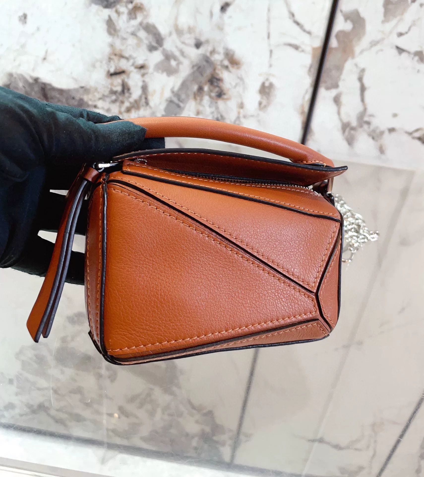 Loewe Pre-loved Bag Very good condition Size ONE SIZE - 6 Thumbnail