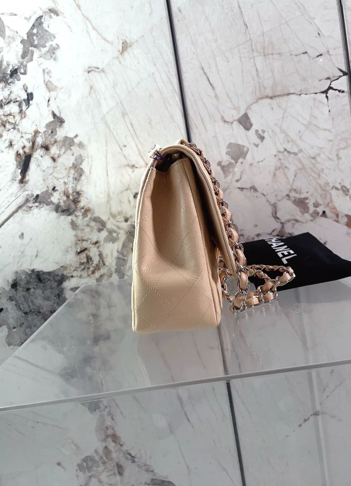 Chanel Pre-loved Bag Very good condition Size ONE SIZE - 3 Thumbnail