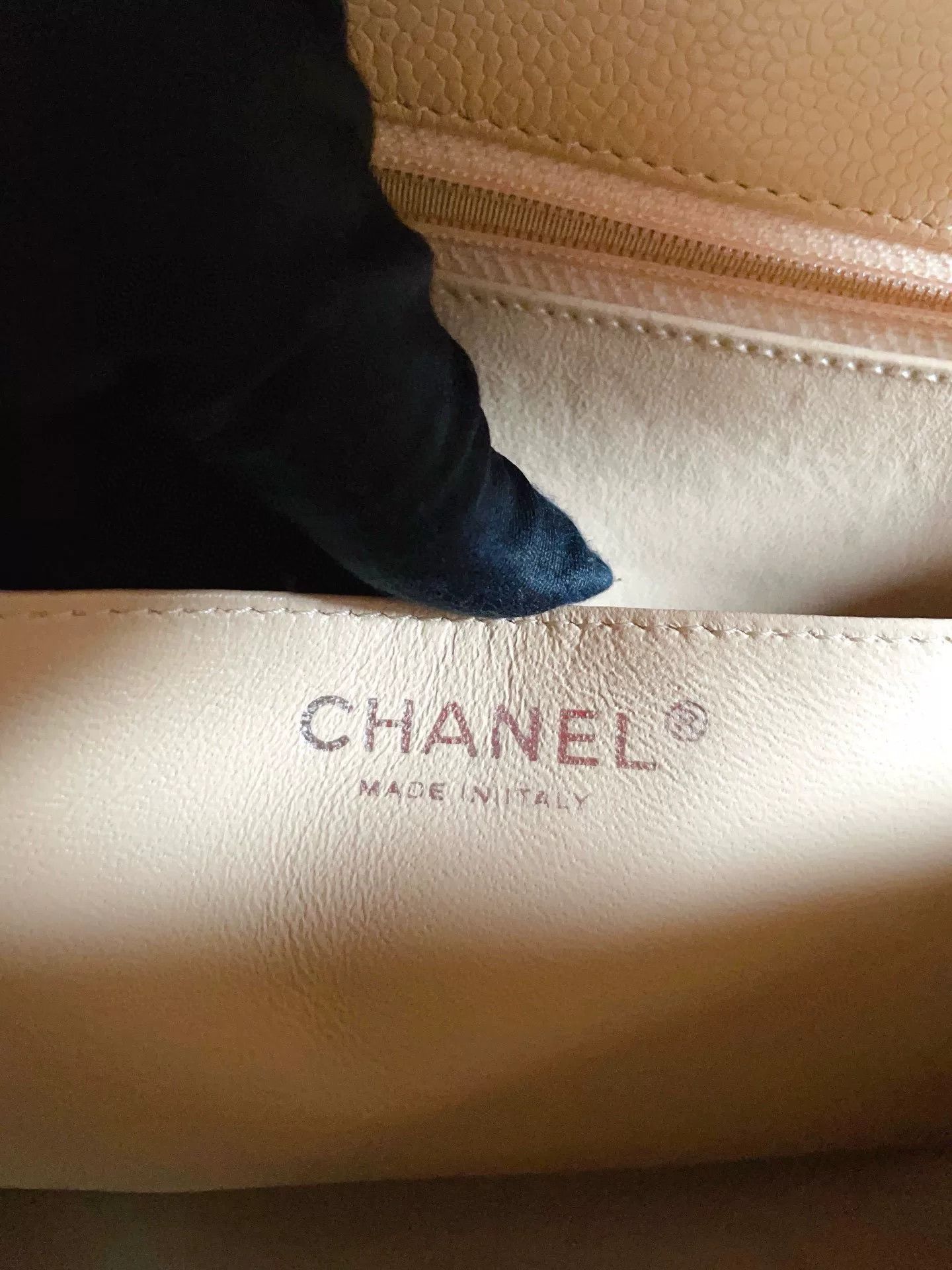 Chanel Pre-loved Bag Very good condition Size ONE SIZE - 8 Thumbnail