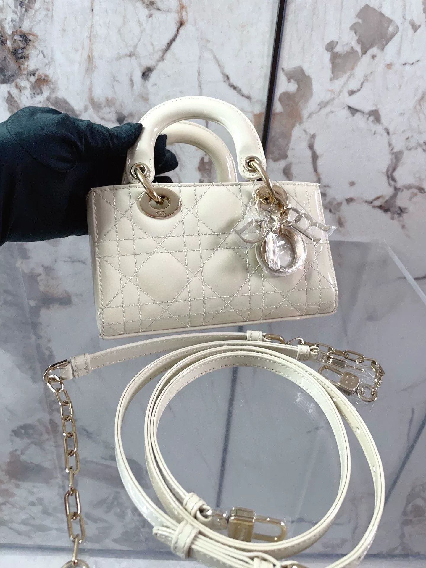 Dior Pre-loved Bag Very good condition Size ONE SIZE - 6 Thumbnail