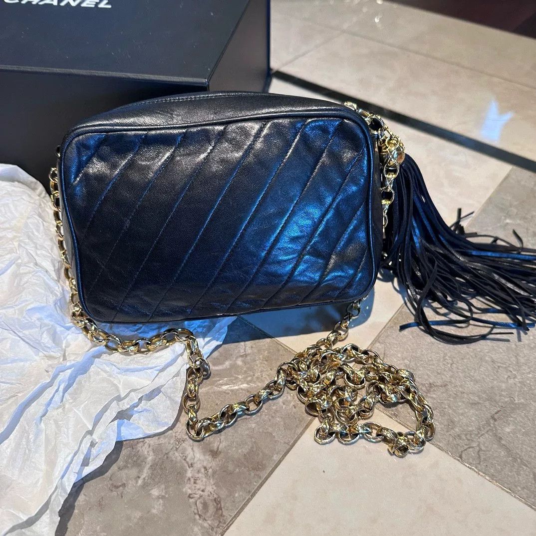 Chanel Pre-loved Bag Very good condition Size ONE SIZE - 2 Thumbnail