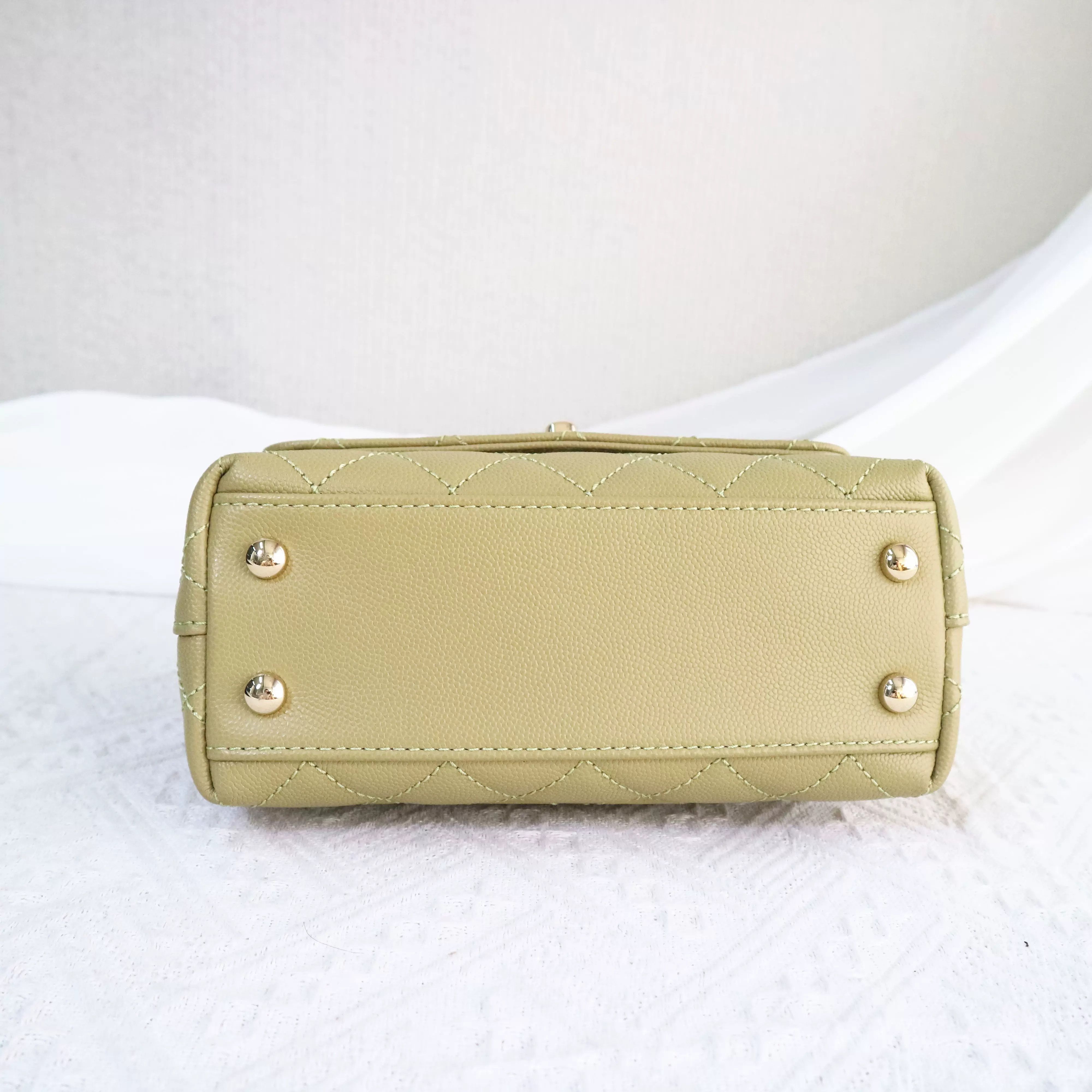 Chanel Pre-loved Bag Very good condition Size ONE SIZE - 3 Thumbnail