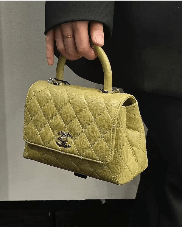 Chanel Pre-loved Bag Very good condition Size ONE SIZE - 7 Thumbnail