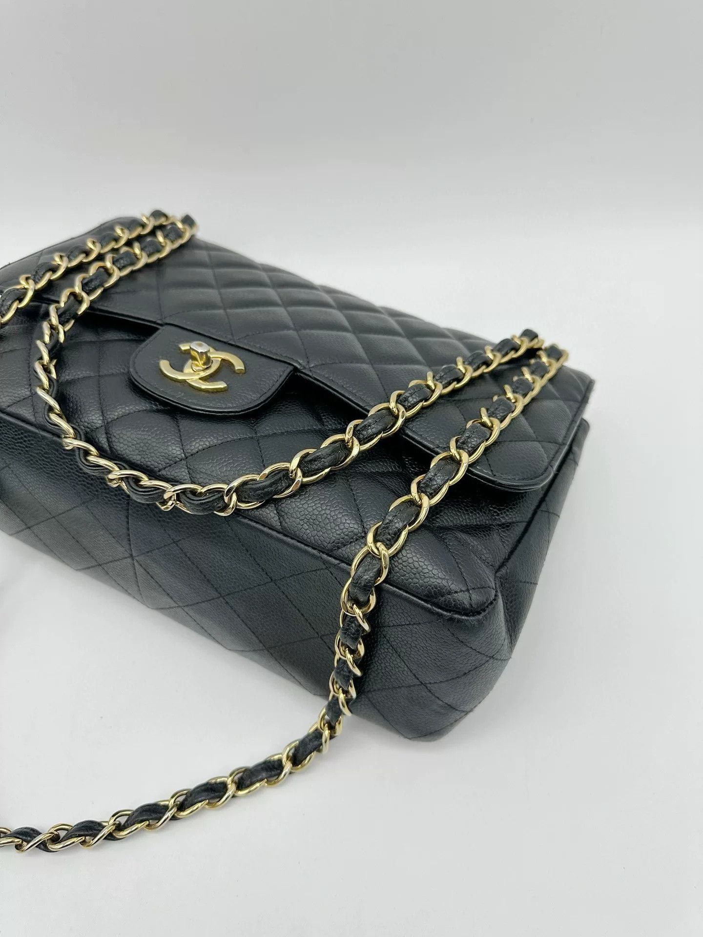 Chanel Pre-loved Bag Very good condition Size ONE SIZE - 6 Thumbnail