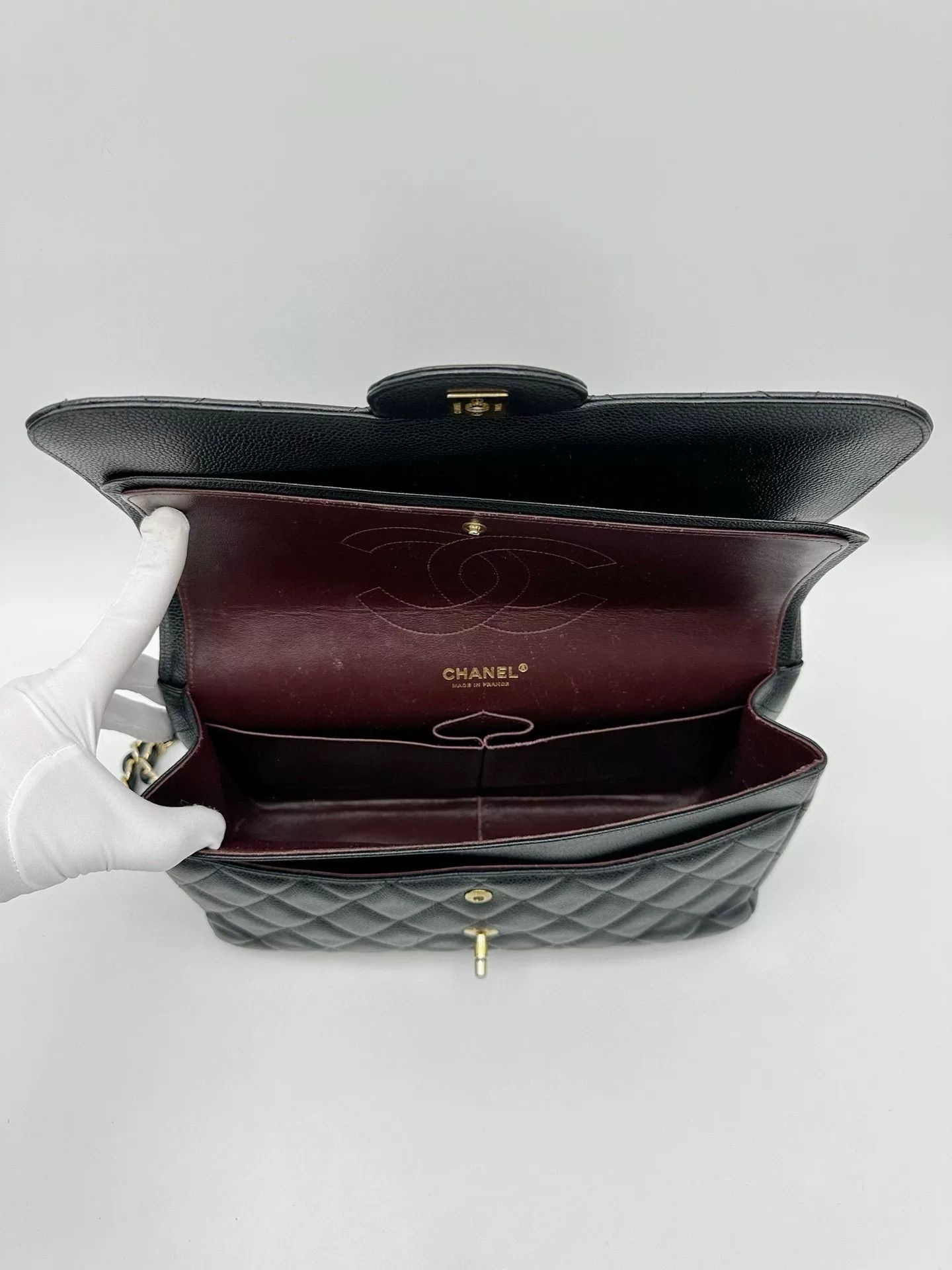 Chanel Pre-loved Bag Very good condition Size ONE SIZE - 8 Thumbnail