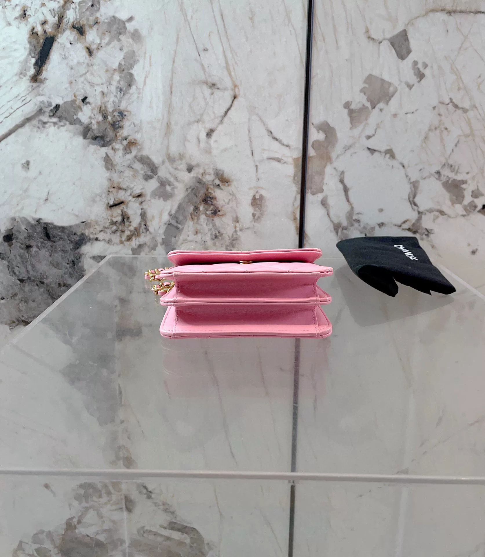 Chanel Pre-loved Bag Very good condition Size ONE SIZE - 4 Thumbnail