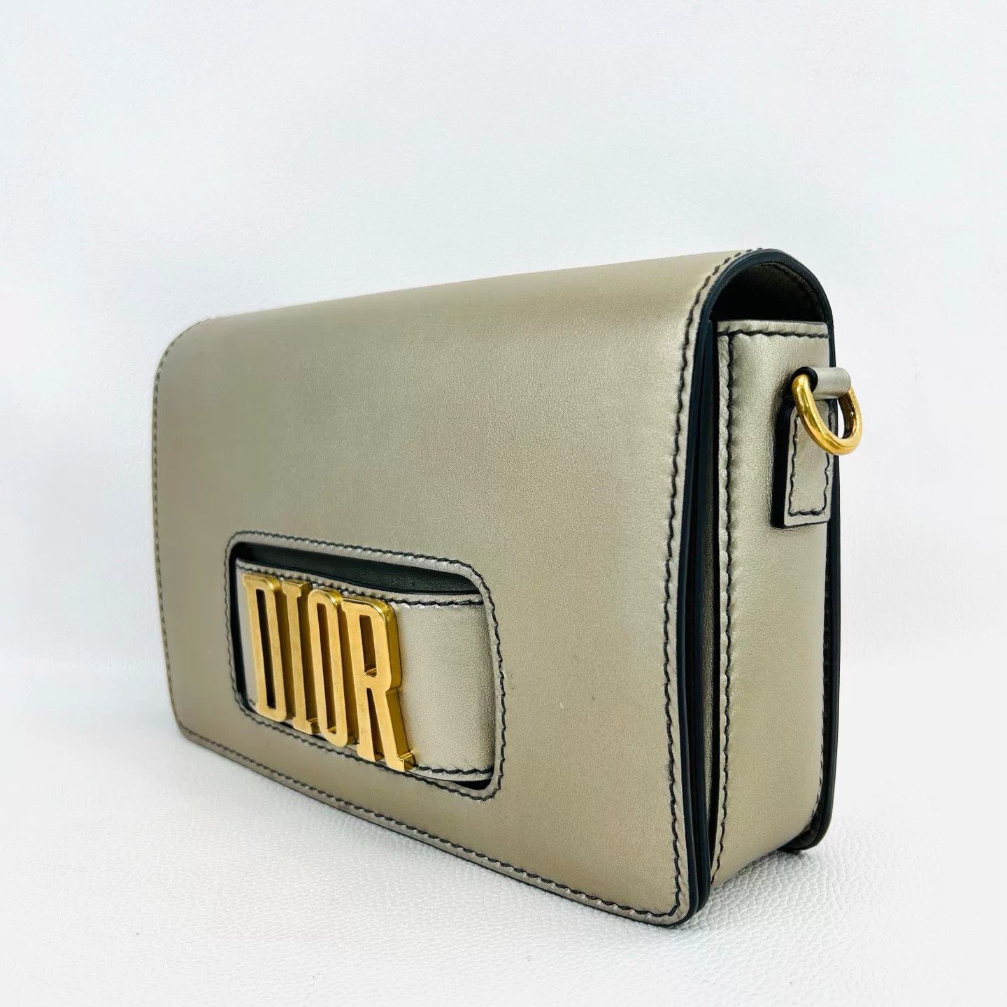 Dior Pre-loved Bag Very good condition Size ONE SIZE - 3 Thumbnail