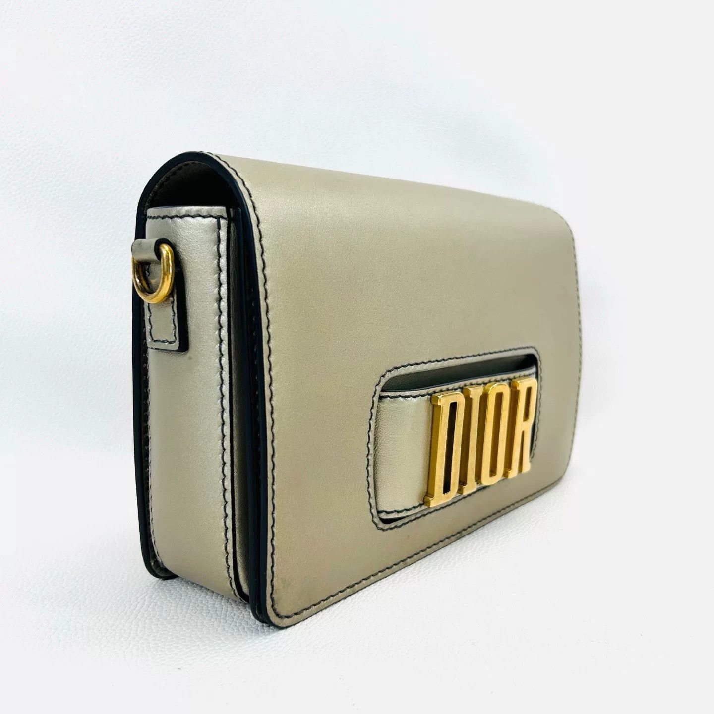 Dior Pre-loved Bag Very good condition Size ONE SIZE - 2 Thumbnail